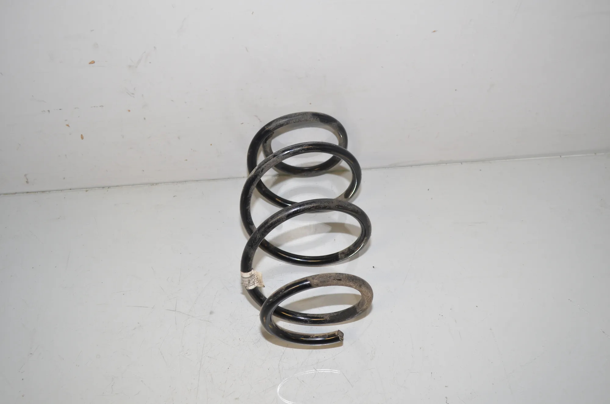 Front Right Coil Spring – OEM 5A2A2F0 · BMW i4 (G26) (2022 - -) eDrive35 2023 – 4