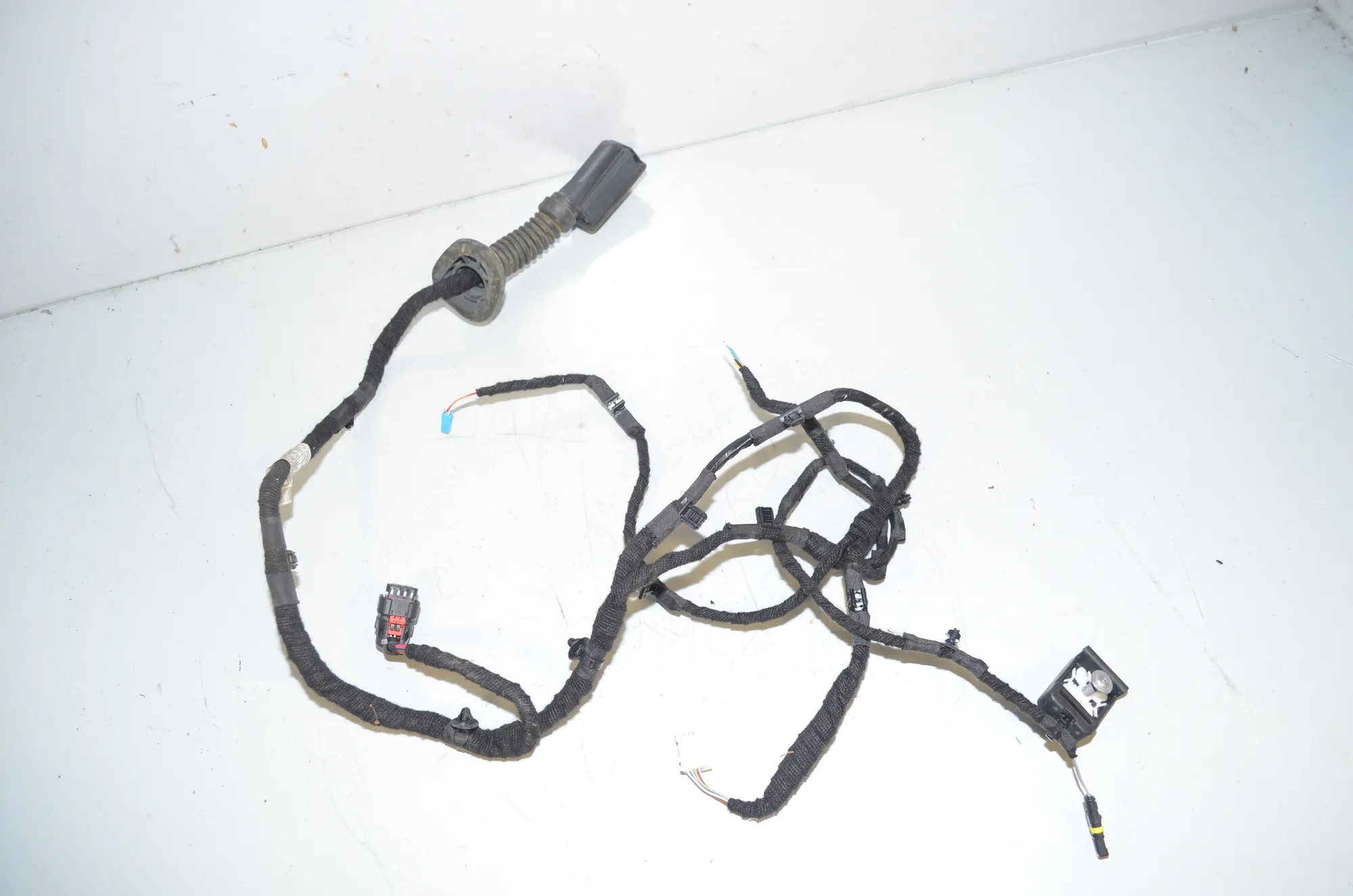 Rear Left Door Wiring – OEM 5A4EED8 · BMW i4 (G26) (2022 - -) eDrive35 2023 – 3