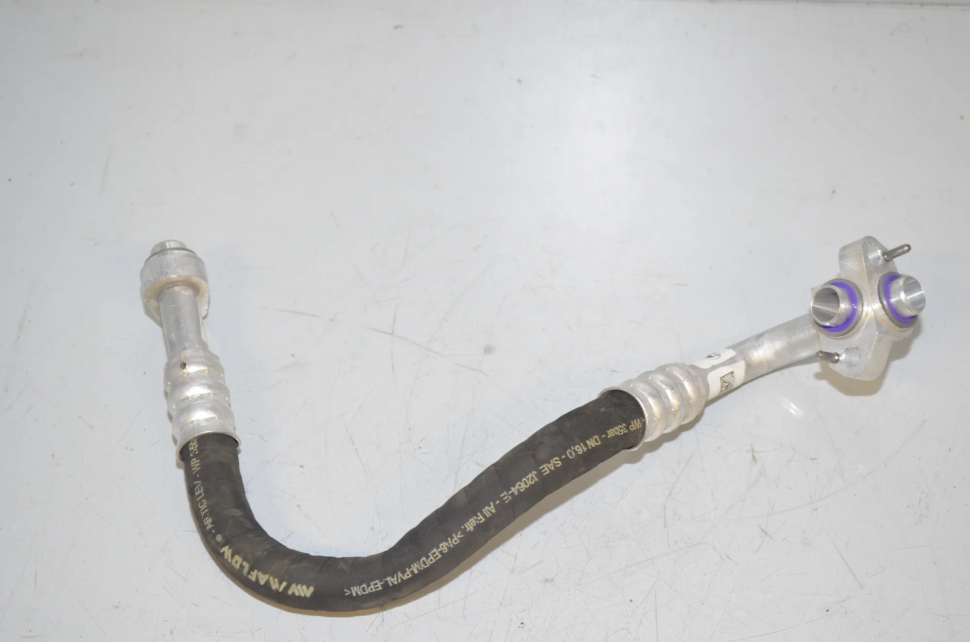 A/C Air Con Hose Pipe – OEM 9474904 · BMW i4 (G26) (2022 - -) eDrive35 2023 – 4