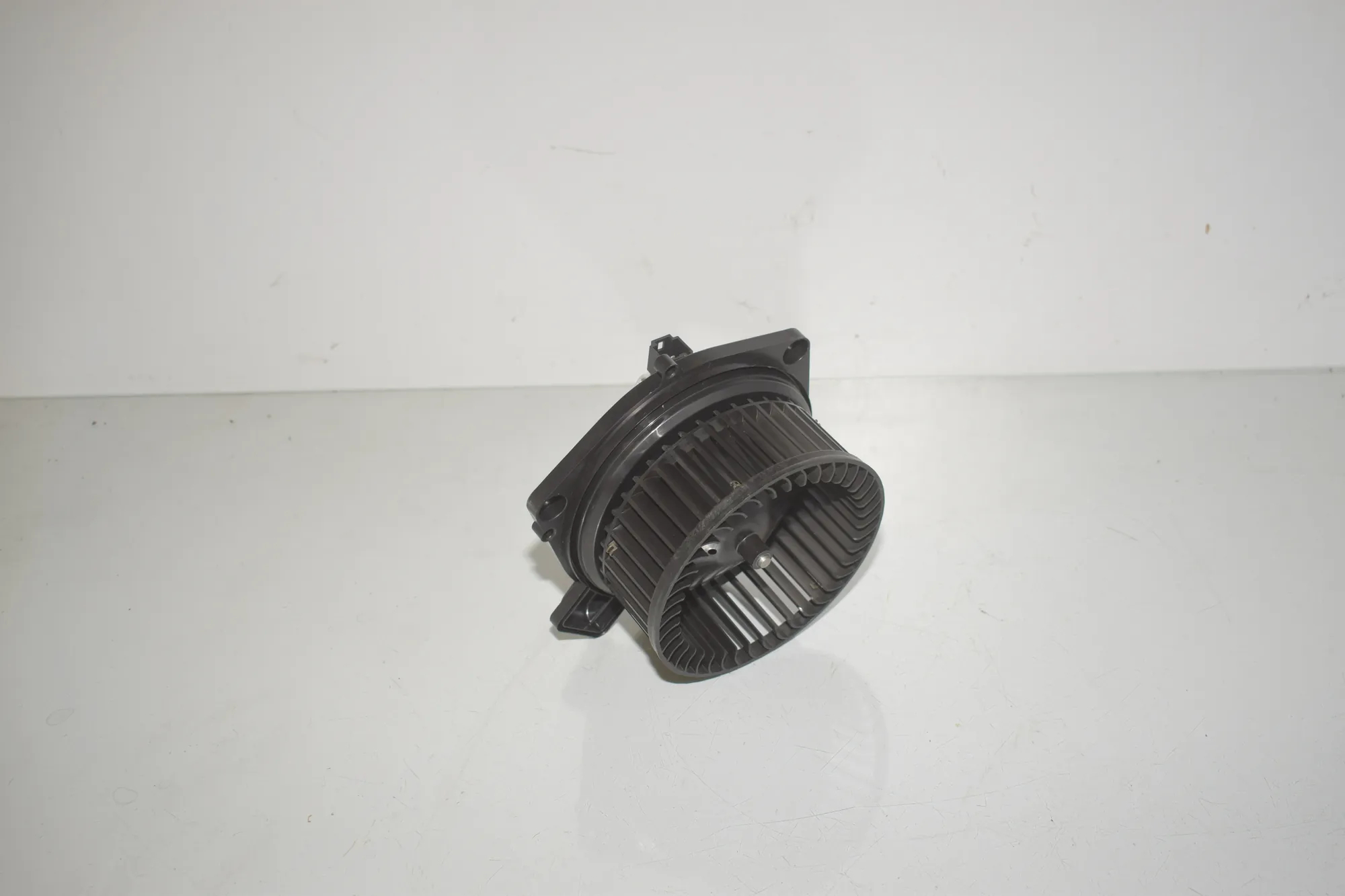Heater Blower Fan – OEM 9382861 · BMW i4 (G26) (2022 - -) eDrive35 2023 – 2
