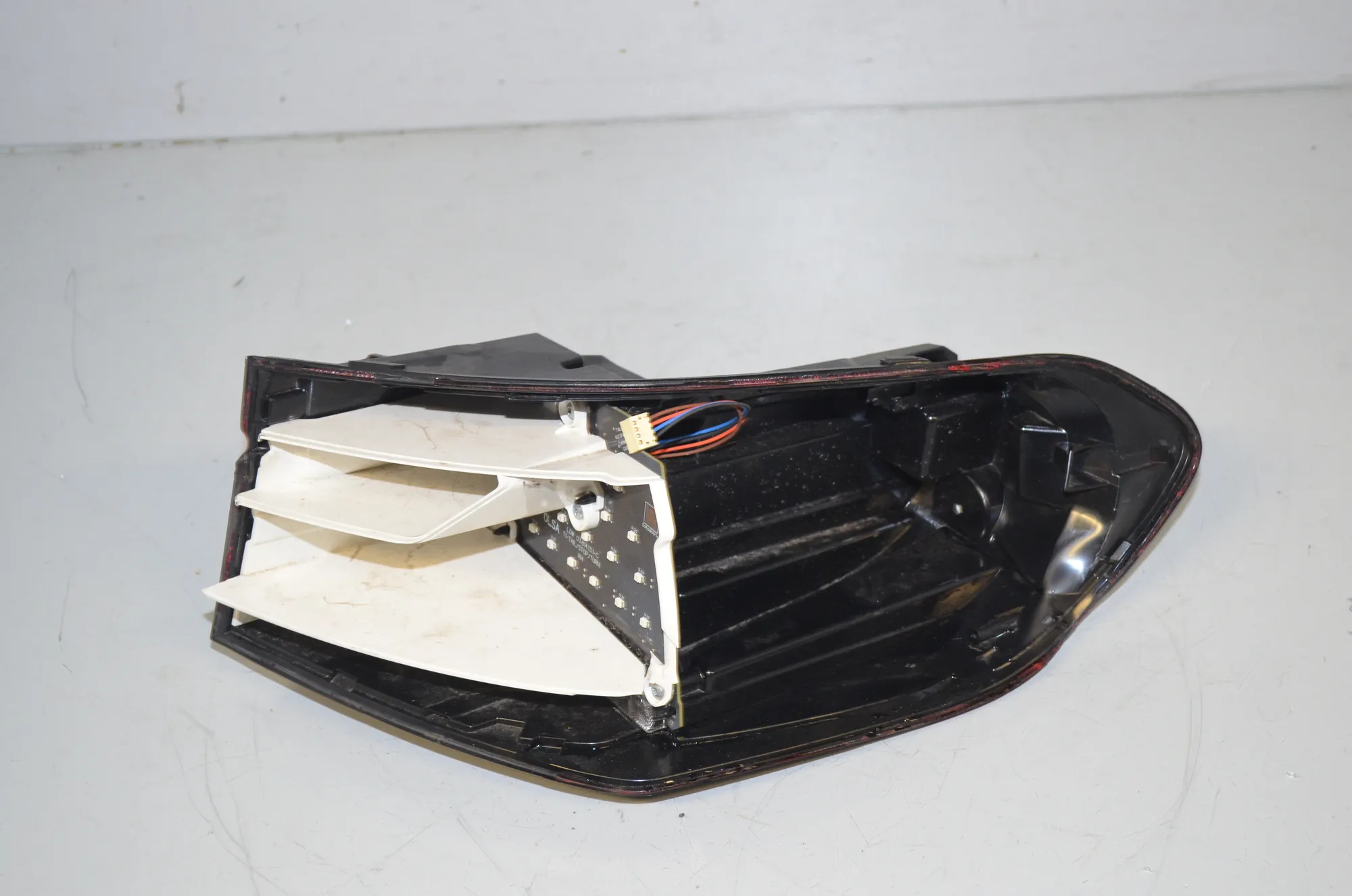 Rear Right Tail Light – OEM 8494358 · BMW 2 Active Tourer (U06) (2021 - -) 218d 2022