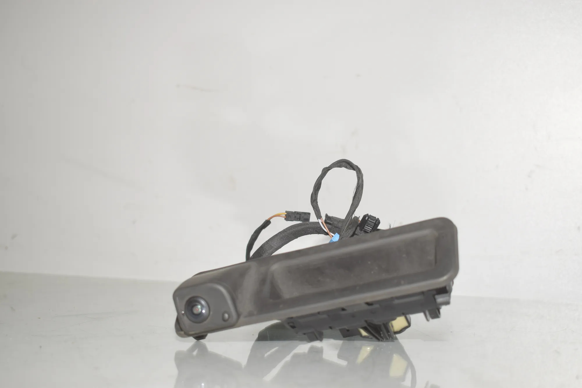 Rear View Camera – OEM 8494246 · BMW 2 Active Tourer (U06) (2021 - -) 218d 2022 – 3