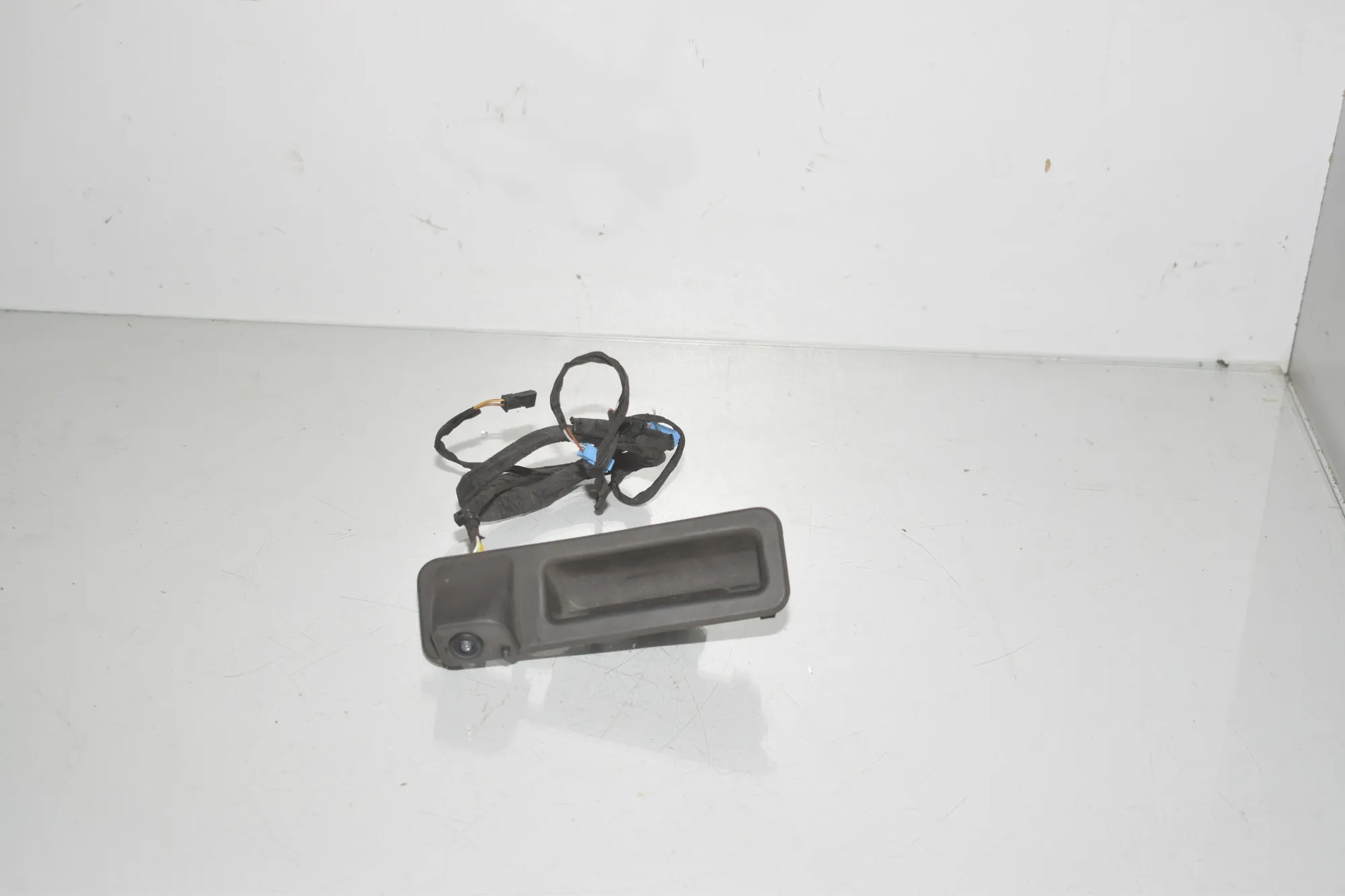 Rear View Camera – OEM 8494246 · BMW 2 Active Tourer (U06) (2021 - -) 218d 2022
