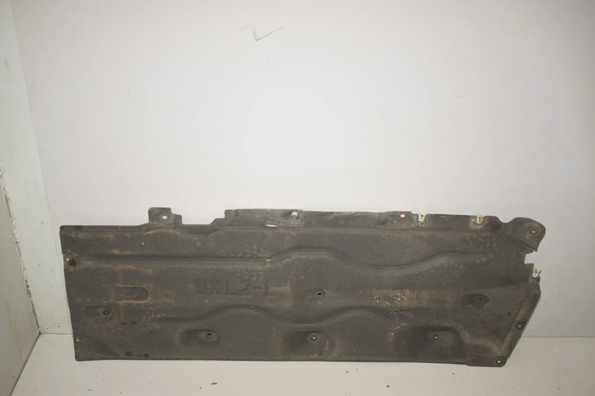 Left Side Underbody Cover – OEM 8498401 · BMW 2 Active Tourer (U06) (2021 - -) 218d 2022