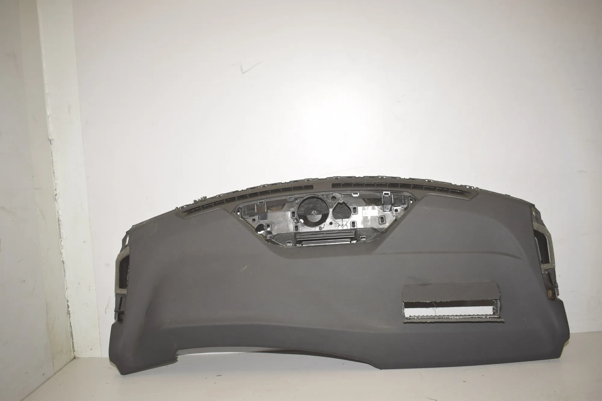 Dashboard – OEM 9874840 · BMW 2 Active Tourer (U06) (2021 - -) 218d 2022 – 3