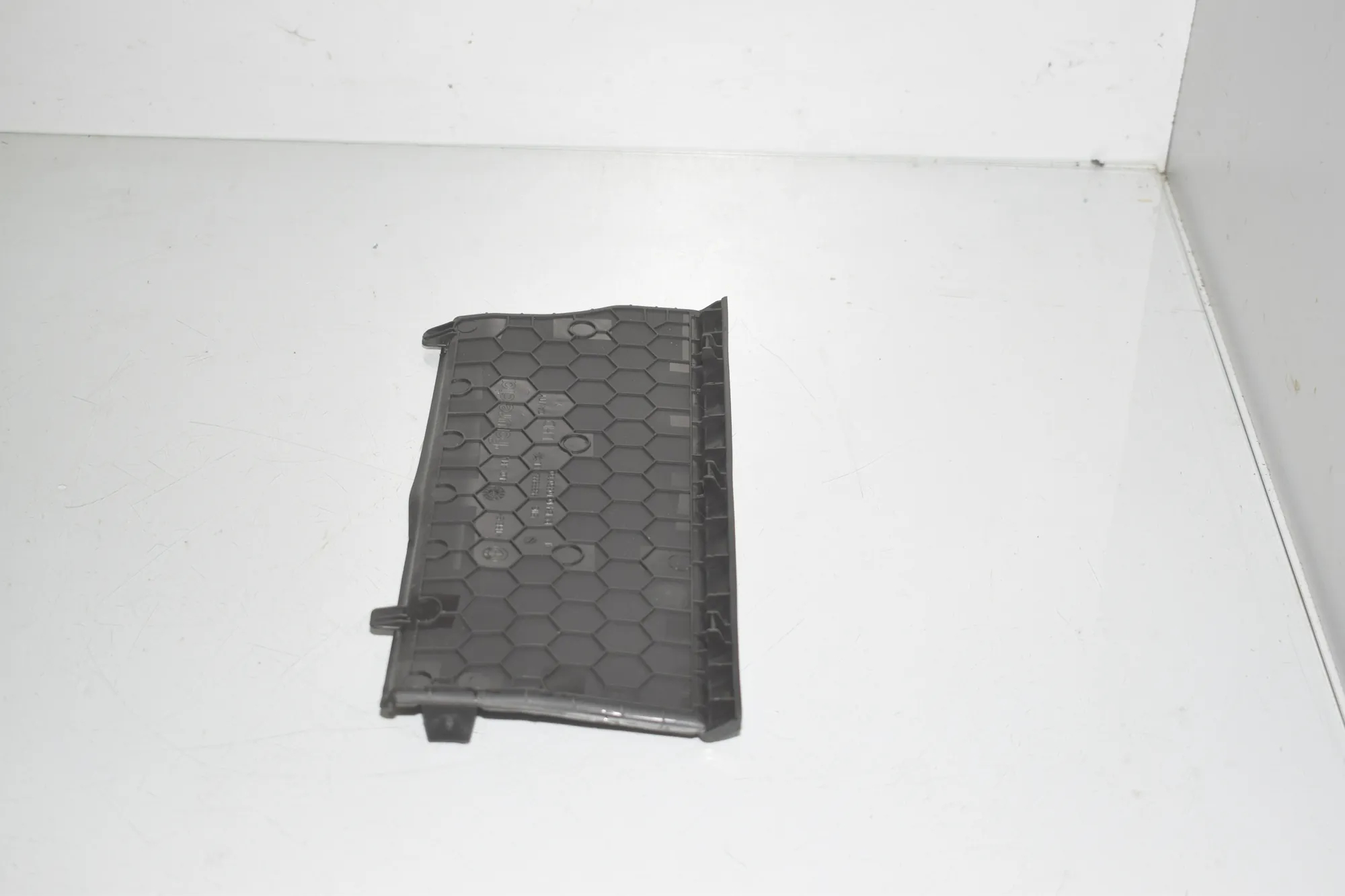 Other Interior Parts – OEM 2588855 · BMW 2 Active Tourer (U06) (2021 - -) 218d 2022 – 3
