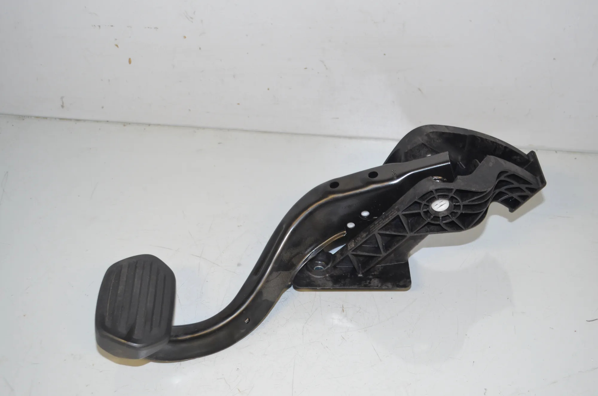 Brake Pedal – OEM 6891135 · BMW 2 Active Tourer (U06) (2021 - -) 218d 2022