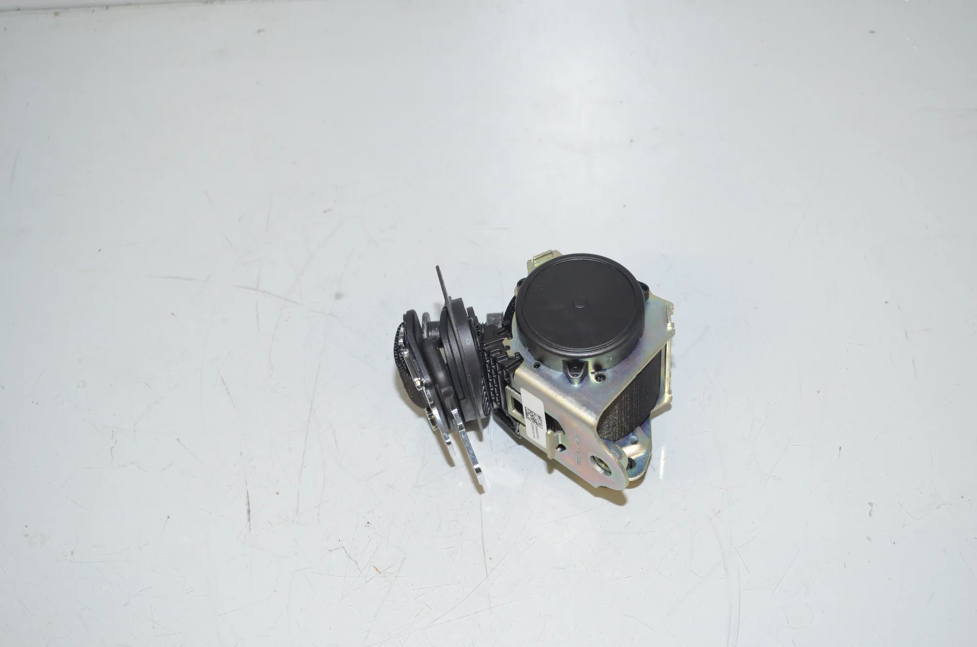 Rear Middle Seatbelt – OEM 9493878 · BMW 2 Active Tourer (U06) (2021 - -) 218d 2022 – 4