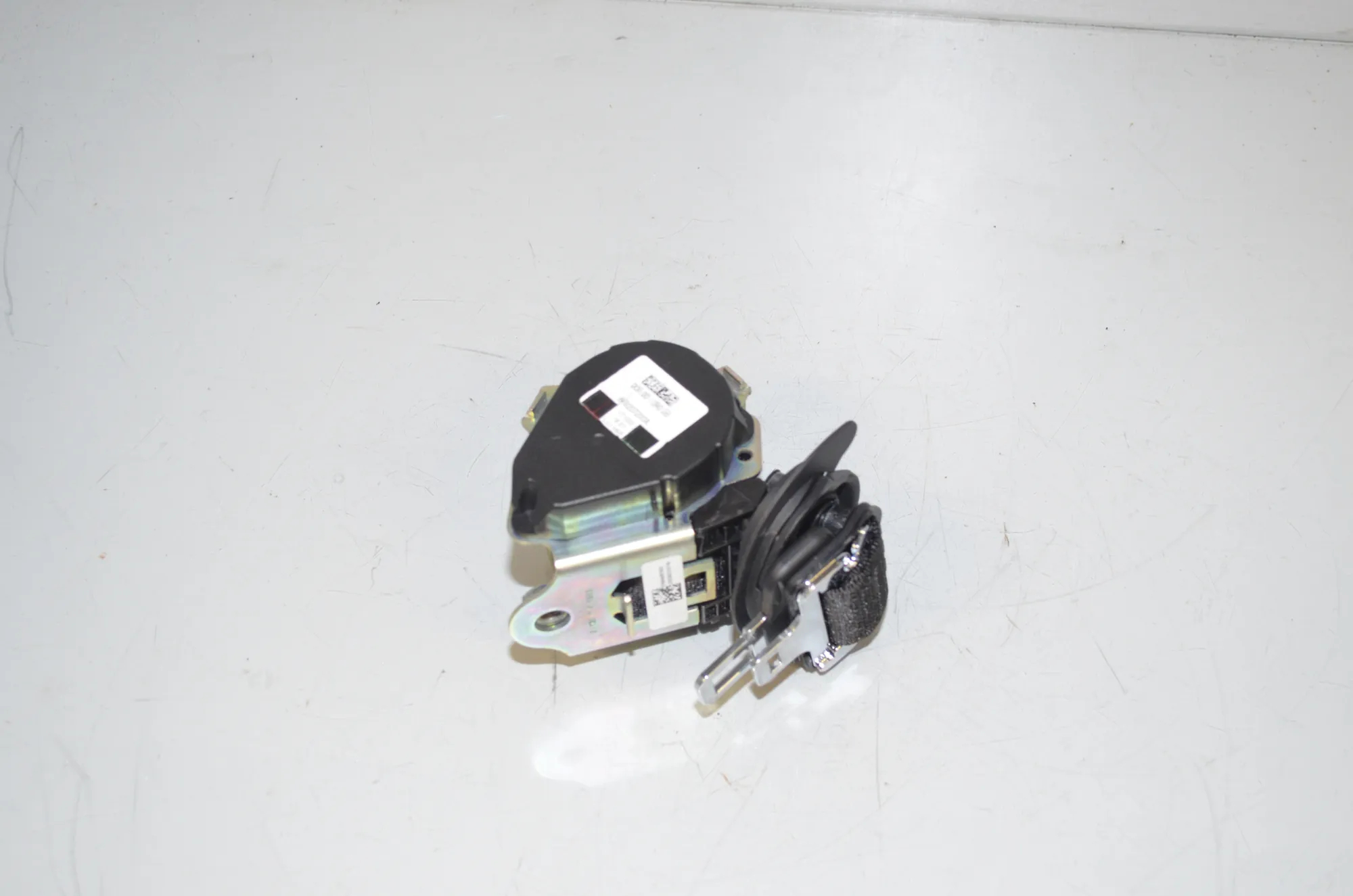 Rear Middle Seatbelt – OEM 9493878 · BMW 2 Active Tourer (U06) (2021 - -) 218d 2022
