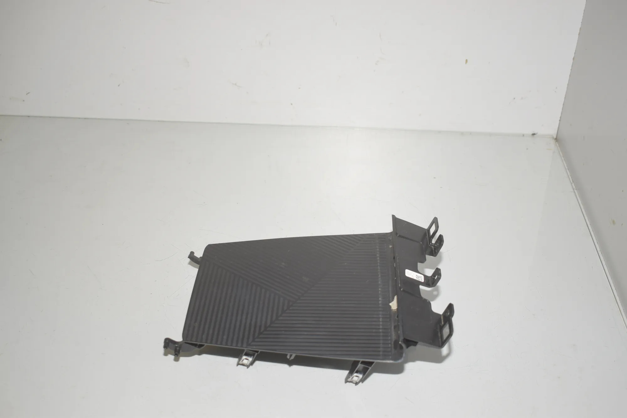 Other Trim Parts – OEM 9493273 · BMW 2 Active Tourer (U06) (2021 - -) 218d 2022 – 2