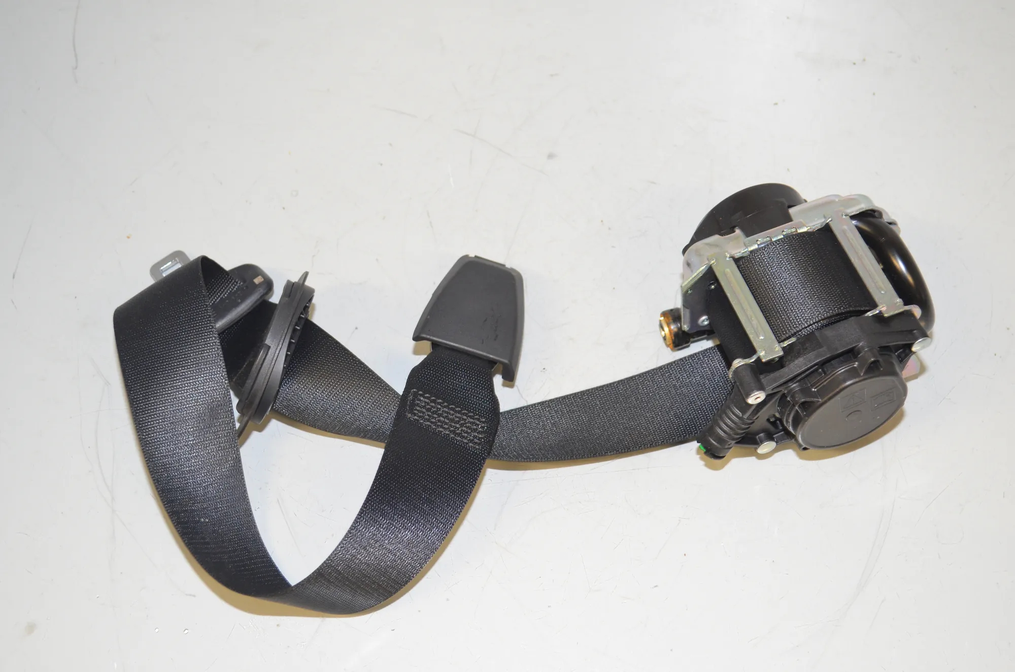 Front Right Seatbelt – OEM 9493842 · BMW 2 Active Tourer (U06) (2021 - -) 218d 2022 – 2