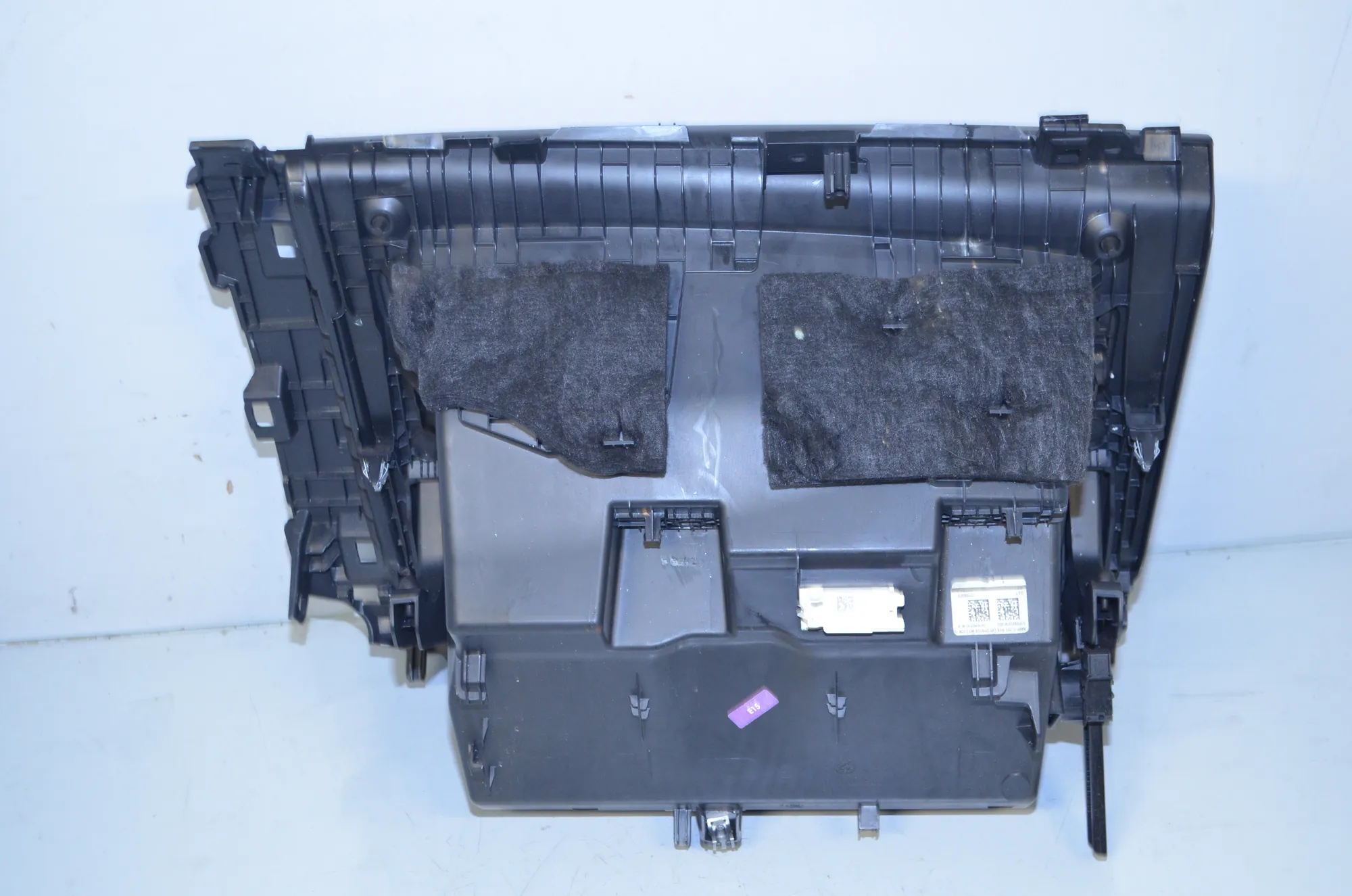 Glove Compartment – OEM 9635031 · BMW 2 Active Tourer (U06) (2021 - -) 218d 2022 – 4