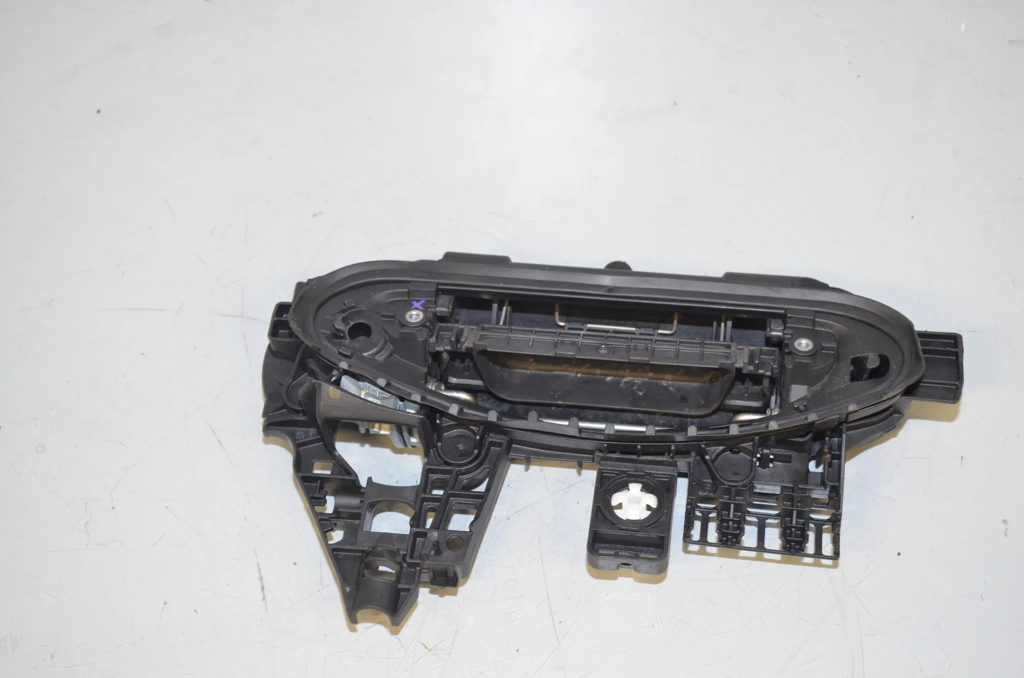 Rear Right Door Interior Handle Frame – OEM 5A0C432 · BMW 2 Active Tourer (U06) (2021 - -) 218d 2022 – 2