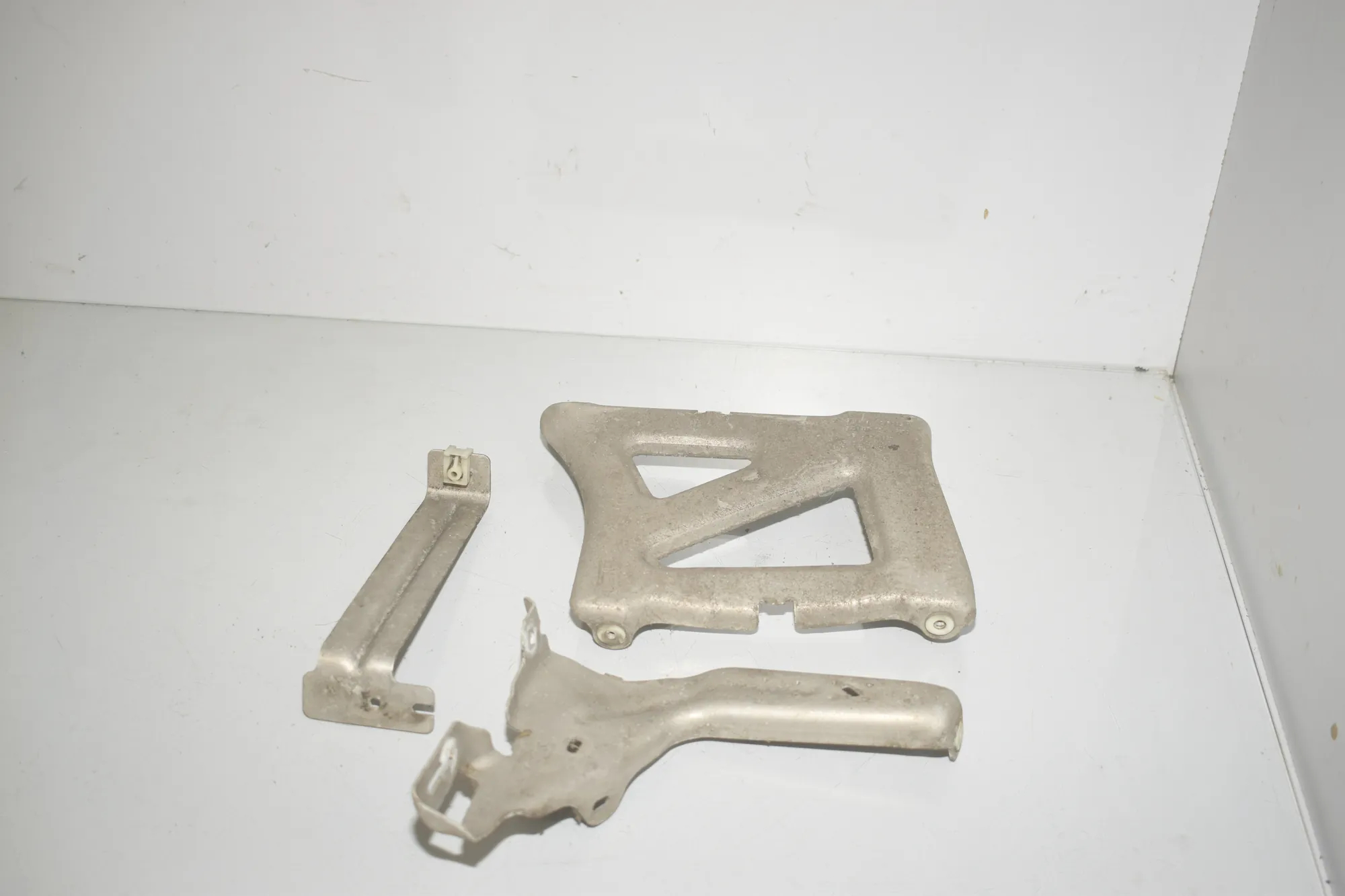 Bracket – OEM 9479124 · BMW 2 Active Tourer (U06) (2021 - -) 218d 2022 – 2