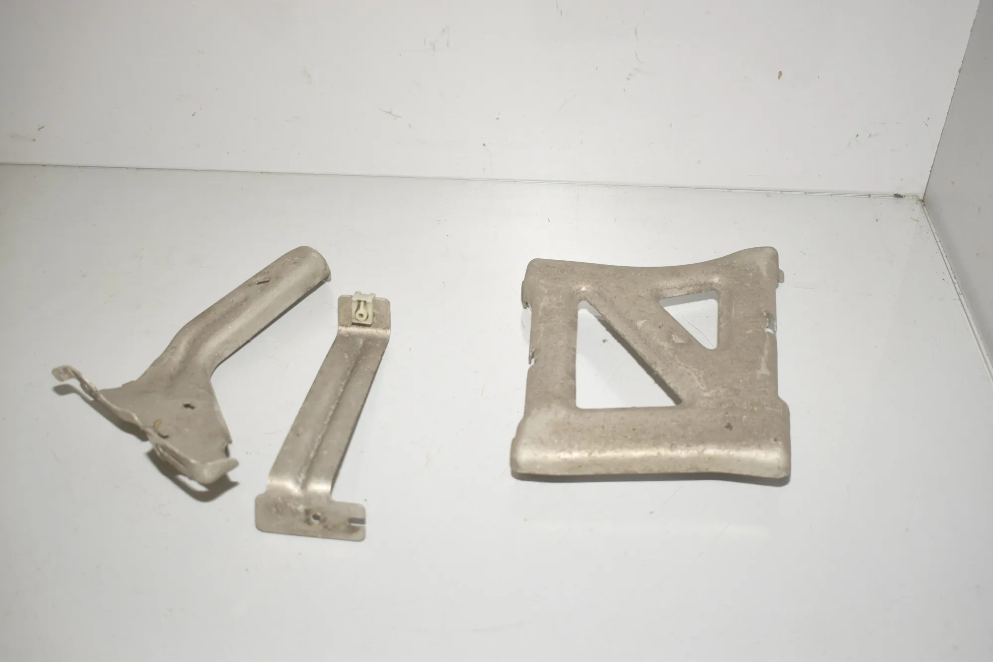 Bracket – OEM 9479124 · BMW 2 Active Tourer (U06) (2021 - -) 218d 2022