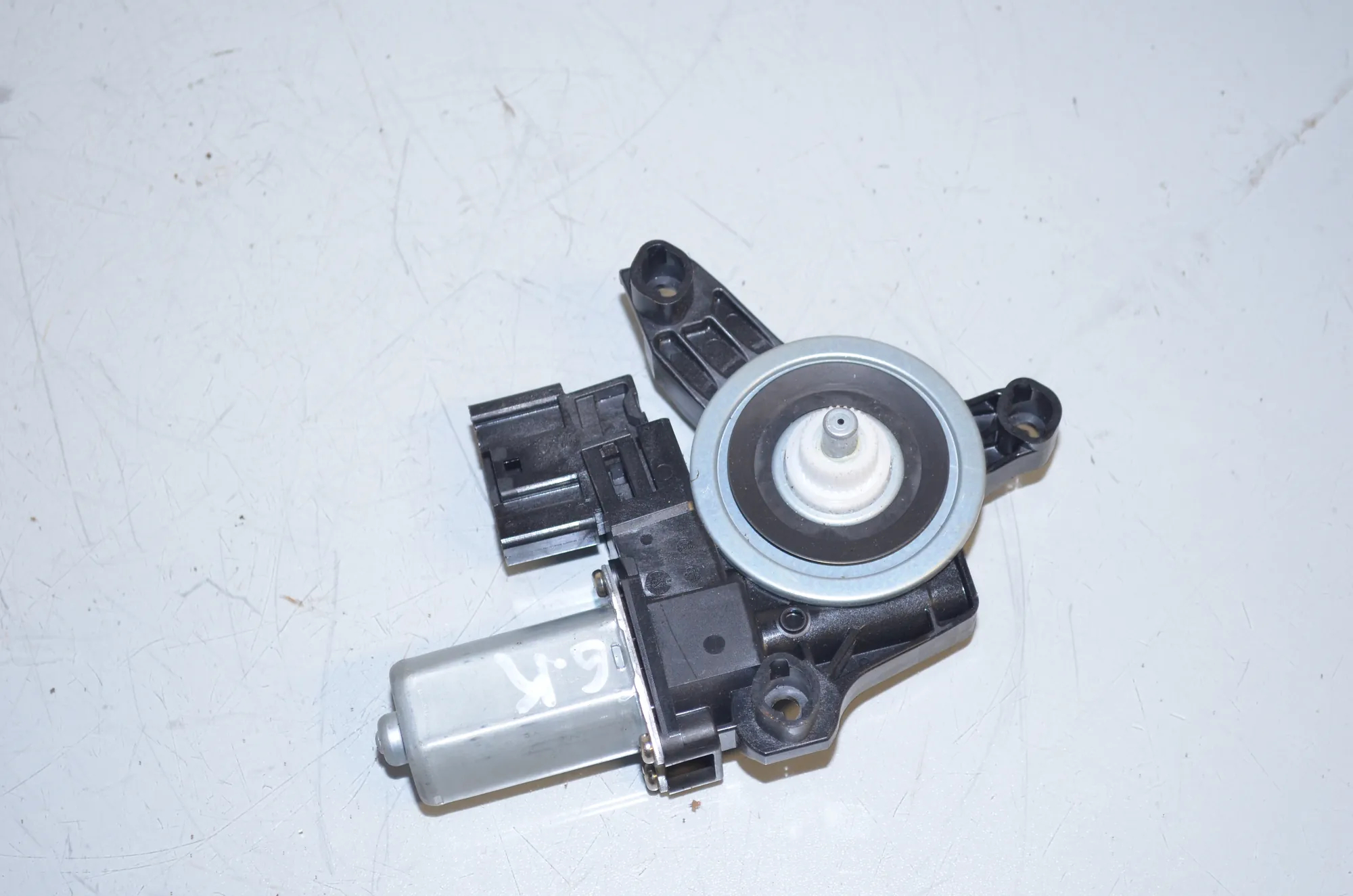 Rear Left Door Window Control Motor – OEM 5A18F13 · BMW 2 Active Tourer (U06) (2021 - -) 218d 2022 – 3