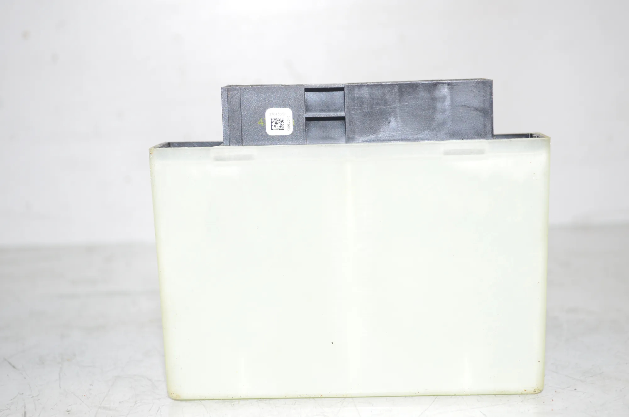 AdBlue Control Unit – OEM 5A57FD8 · BMW 2 Active Tourer (U06) (2021 - -) 218d 2022 – 3