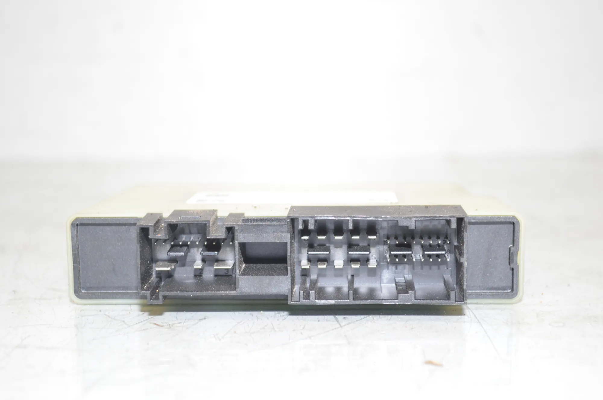 AdBlue Control Unit – OEM 5A57FD8 · BMW 2 Active Tourer (U06) (2021 - -) 218d 2022 – 2