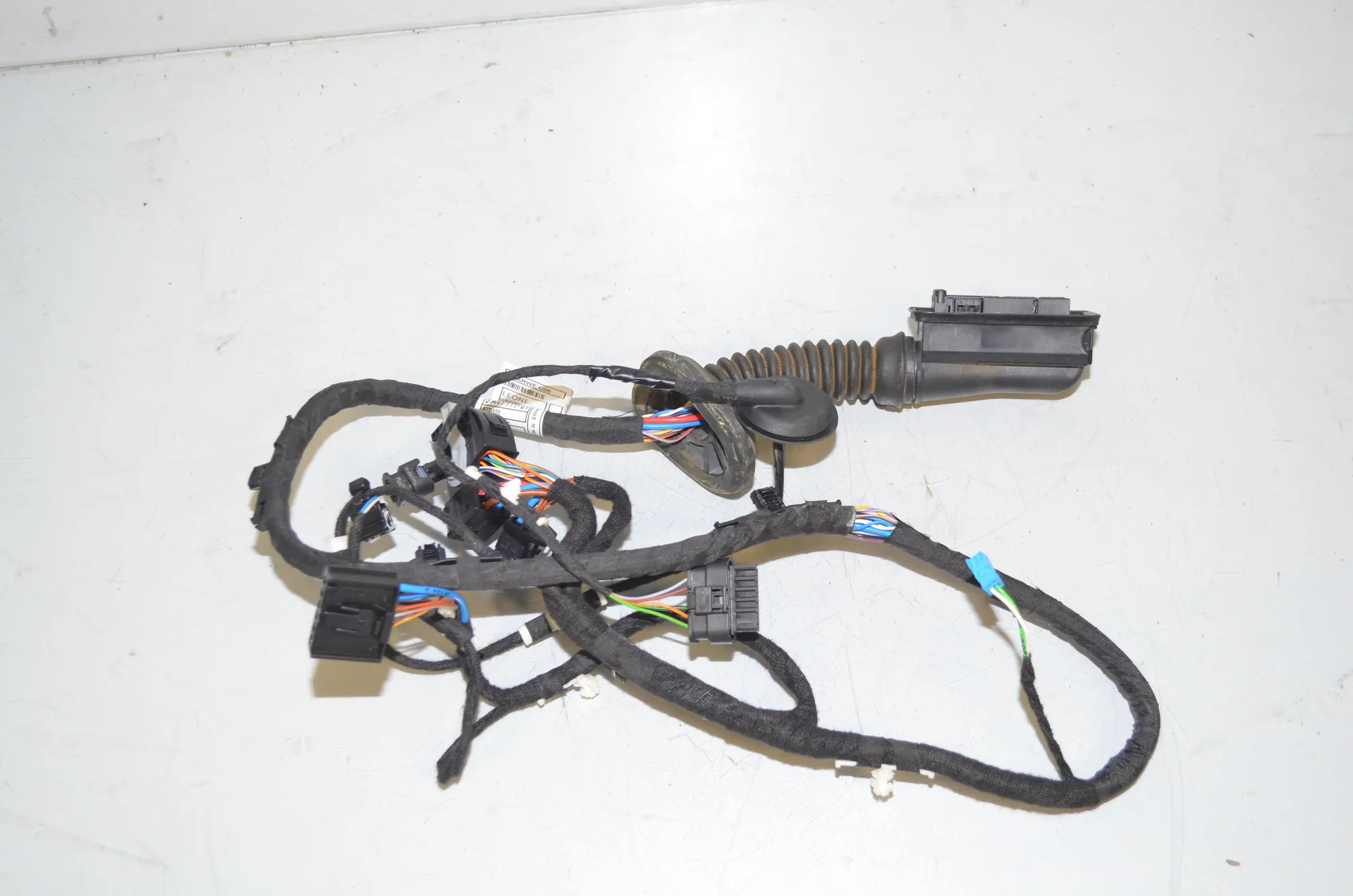 Front Right Door Wiring – OEM 5A41111 · BMW 2 Active Tourer (U06) (2021 - -) 218d 2022 – 3