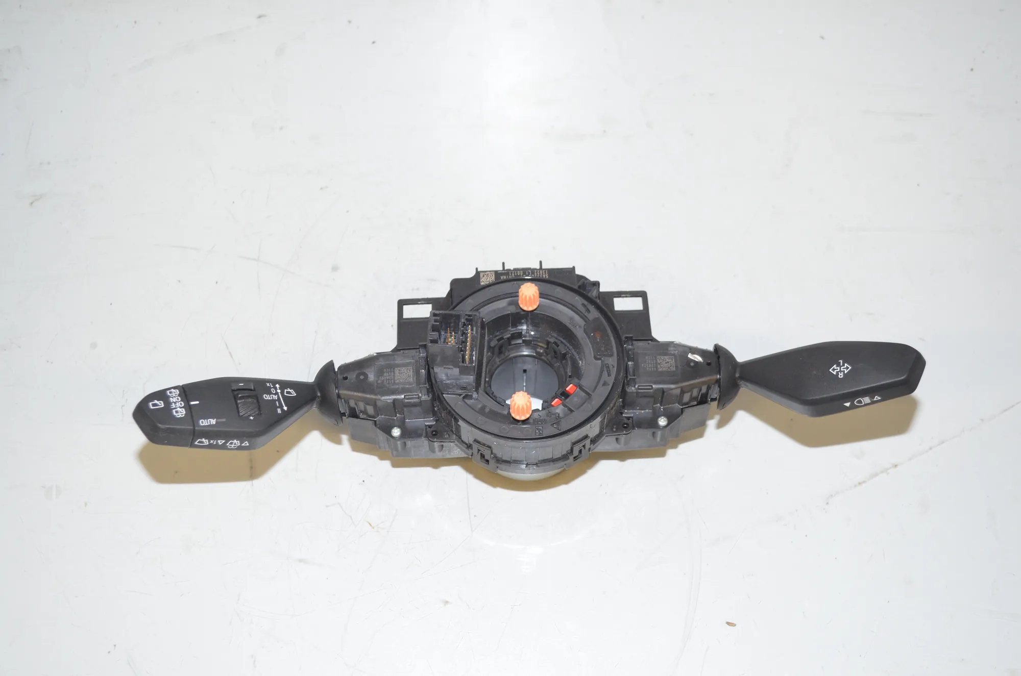 Indicator Wiper Stalk Switch – OEM 5A332C3 · BMW 2 Active Tourer (U06) (2021 - -) 218d 2022 – 2
