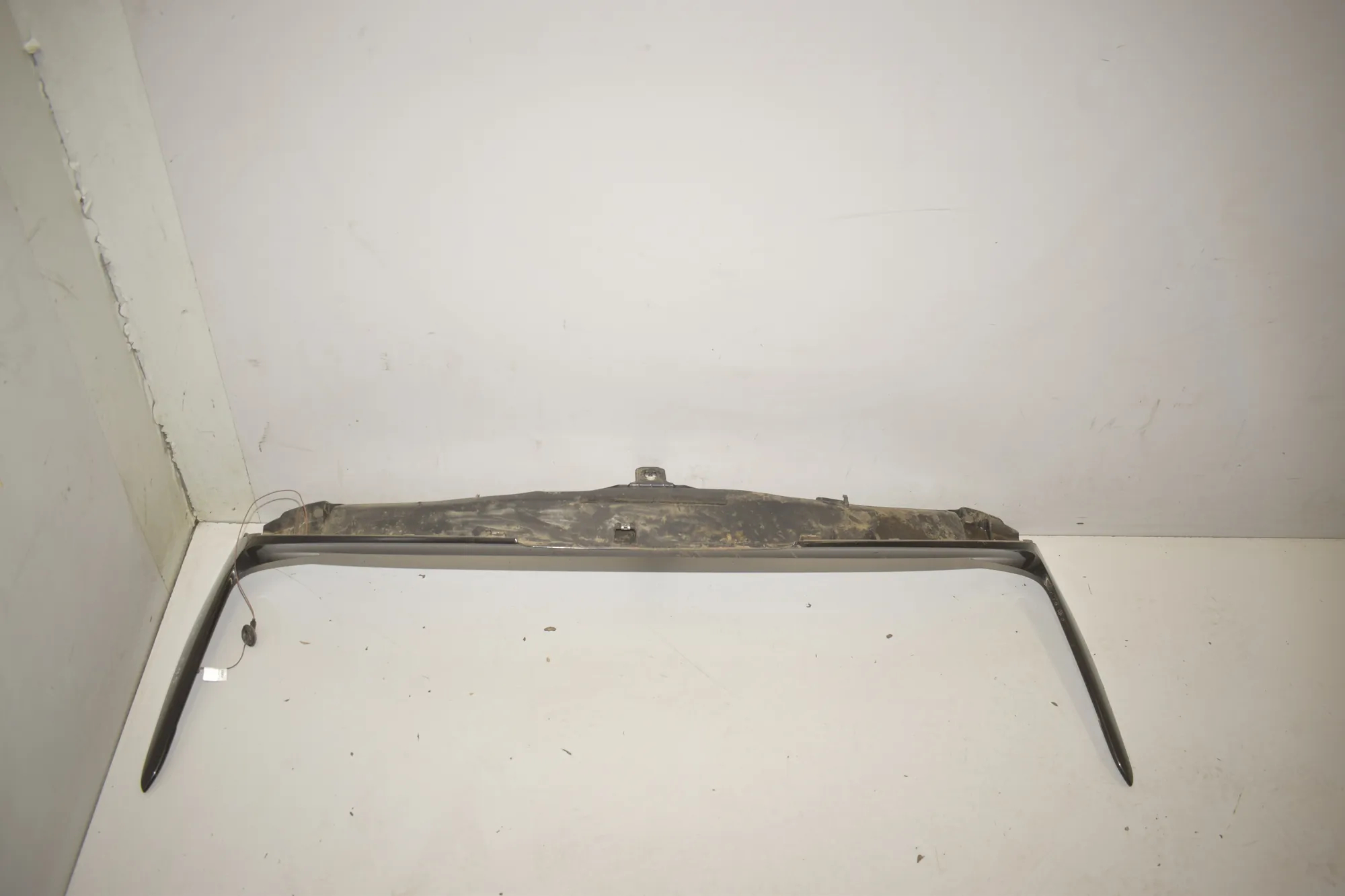 Rear Windshield Spoiler – OEM 7348578 · BMW 2 Active Tourer (F45) 218 i 2016