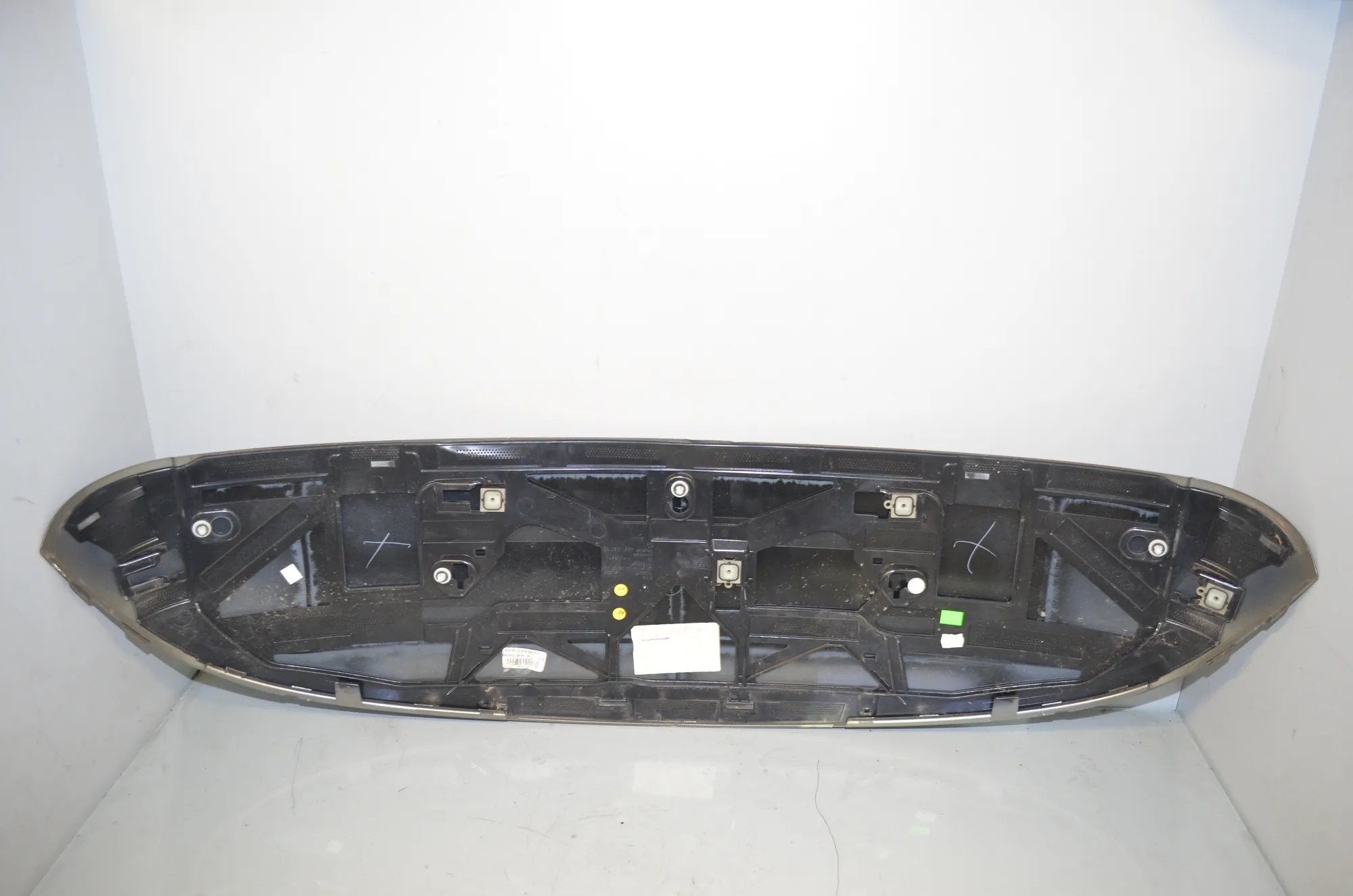Rear Windshield Spoiler – OEM 7328867 · BMW 2 Active Tourer (F45) 218 i 2016 – 3
