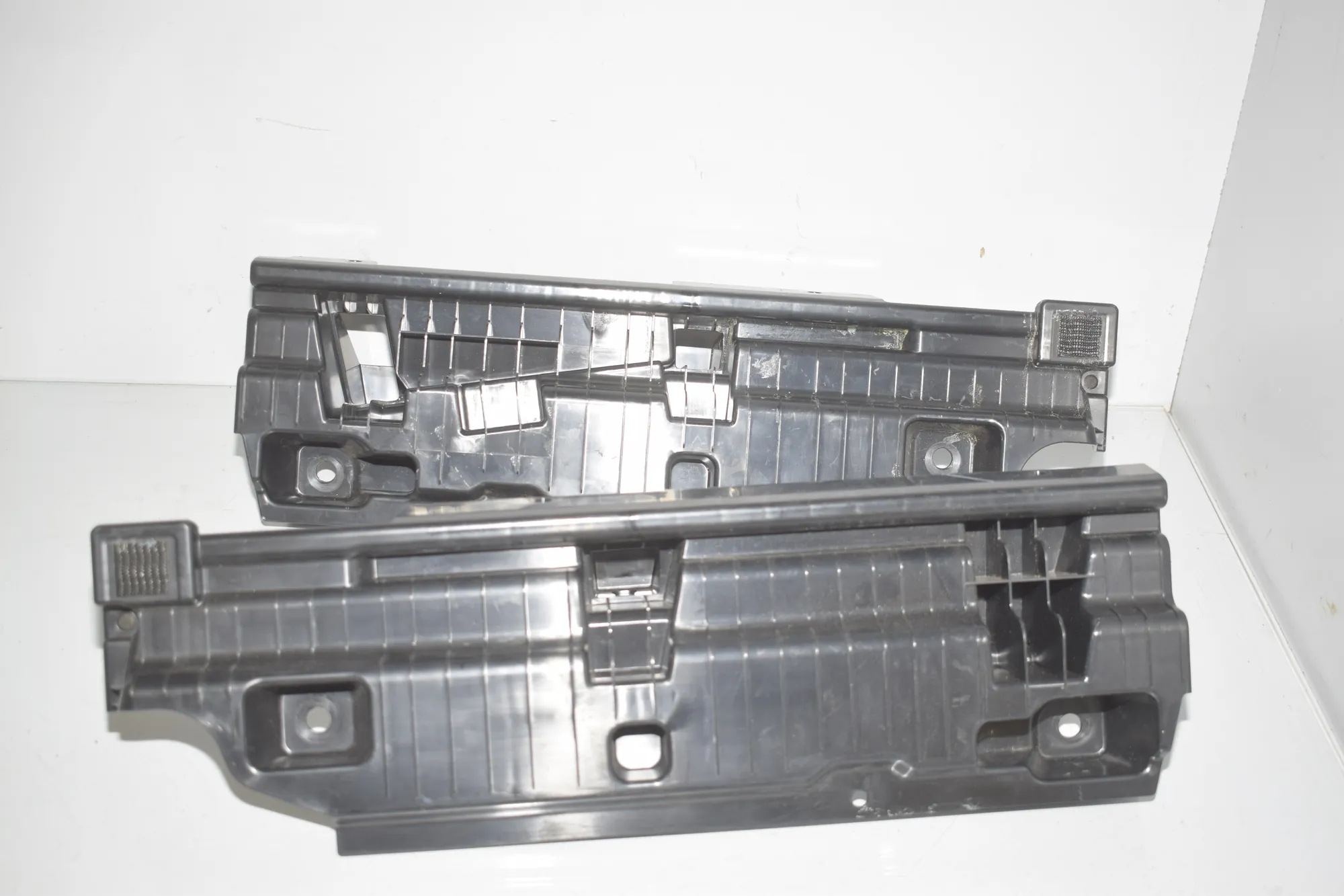 Other Boot Trunk Parts – OEM 9462238 · BMW i4 (G26) (2022 - -) eDrive35 2023