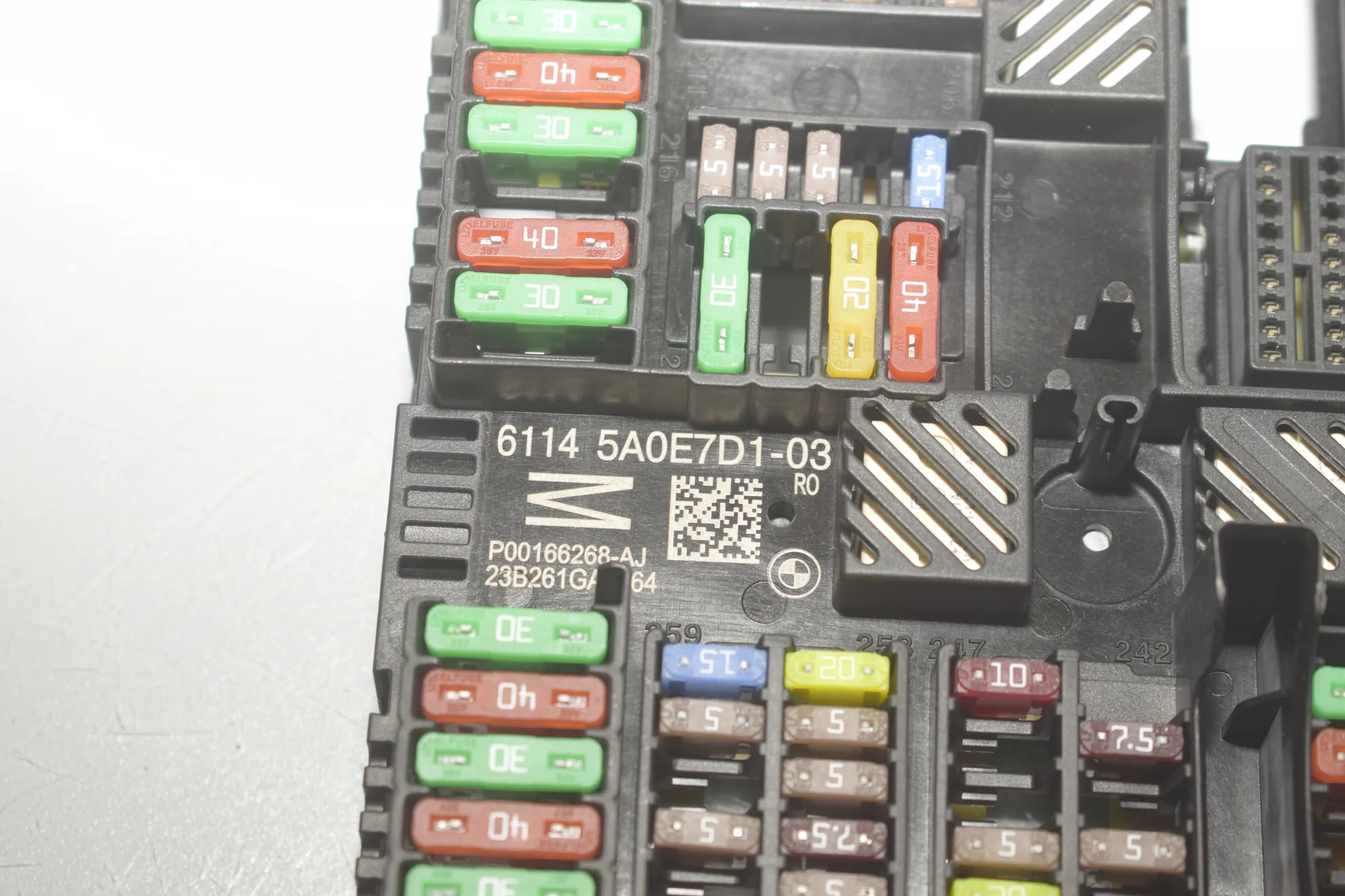 Fuse Box – OEM 5A0E7D1 · BMW i4 (G26) (2022 - -) eDrive35 2023 – 4