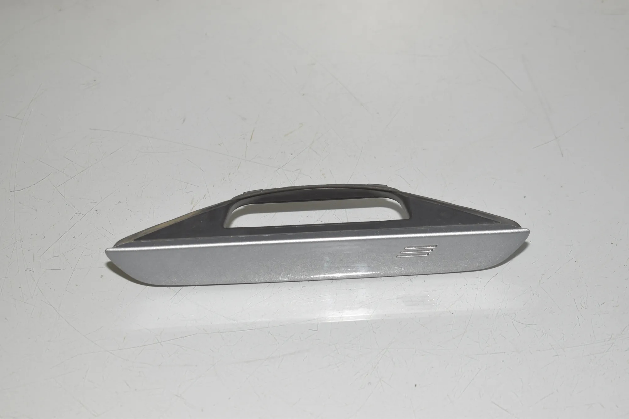 Front Left Door Exterior Handle – OEM 5A71156 · BMW i4 (G26) (2022 - -) eDrive35 2023