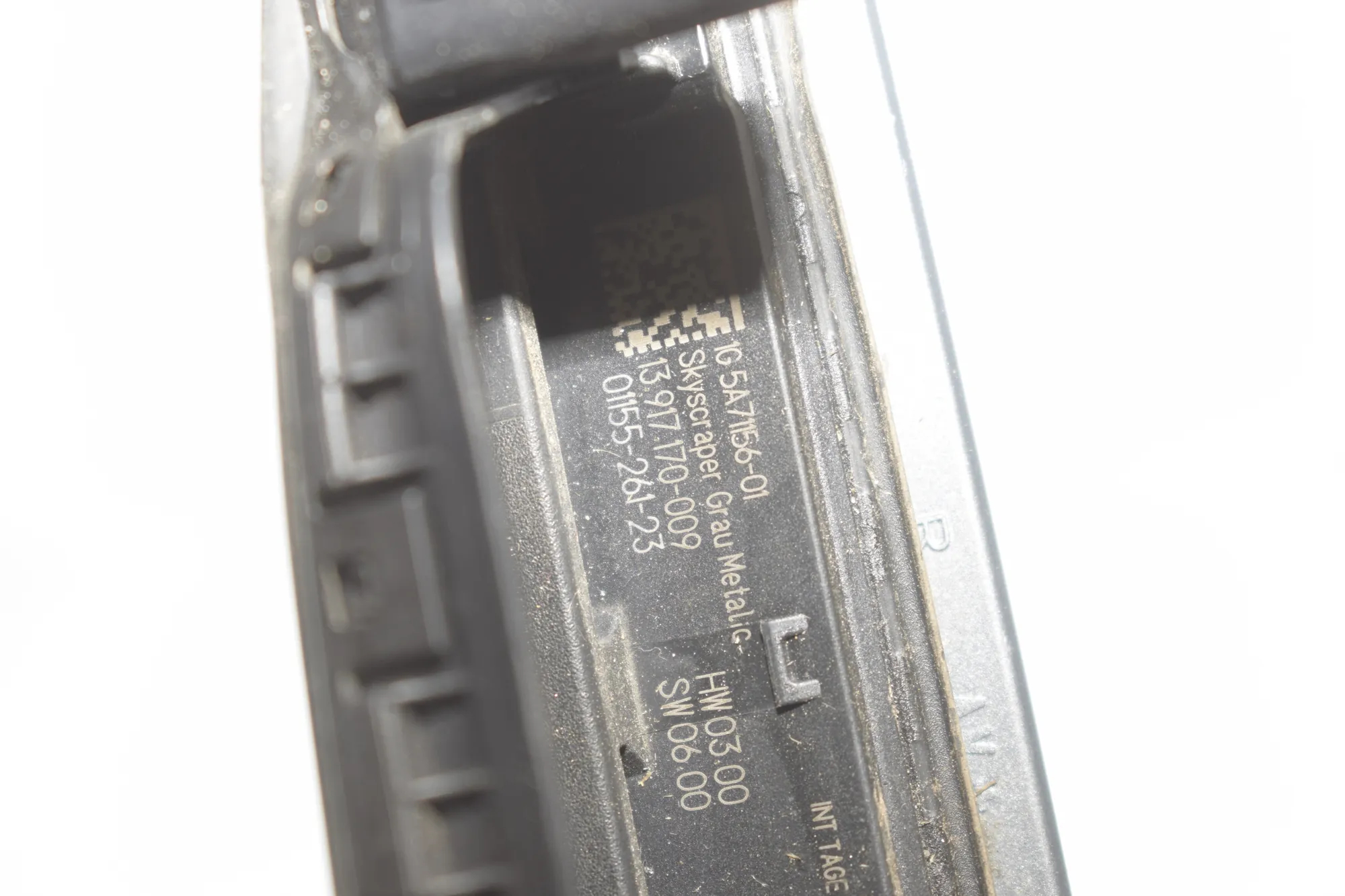 Front Left Door Exterior Handle – OEM 5A71156 · BMW i4 (G26) (2022 - -) eDrive35 2023 – 5