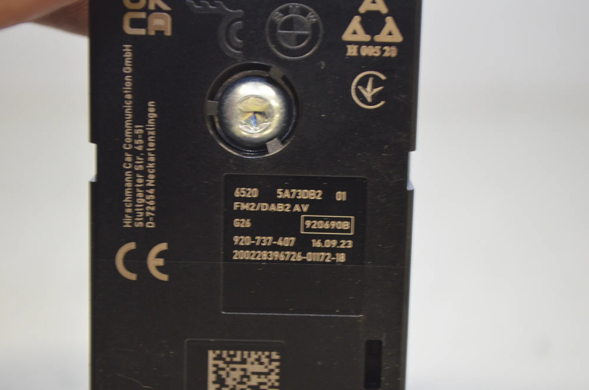 Antenna Amplifier – OEM 5A73DB2 · BMW i4 (G26) (2022 - -) eDrive35 2023 – 4