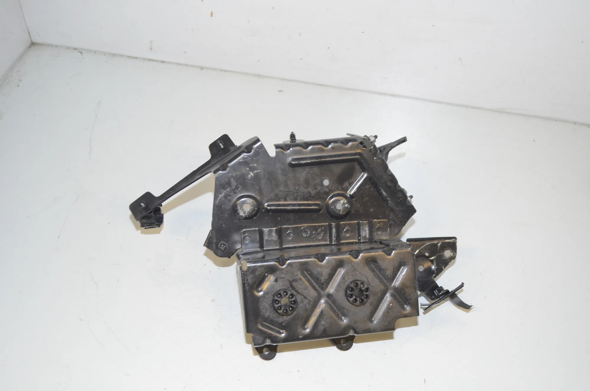 Bracket – OEM 9461549 · BMW i4 (G26) (2022 - -) eDrive35 2023 – 3