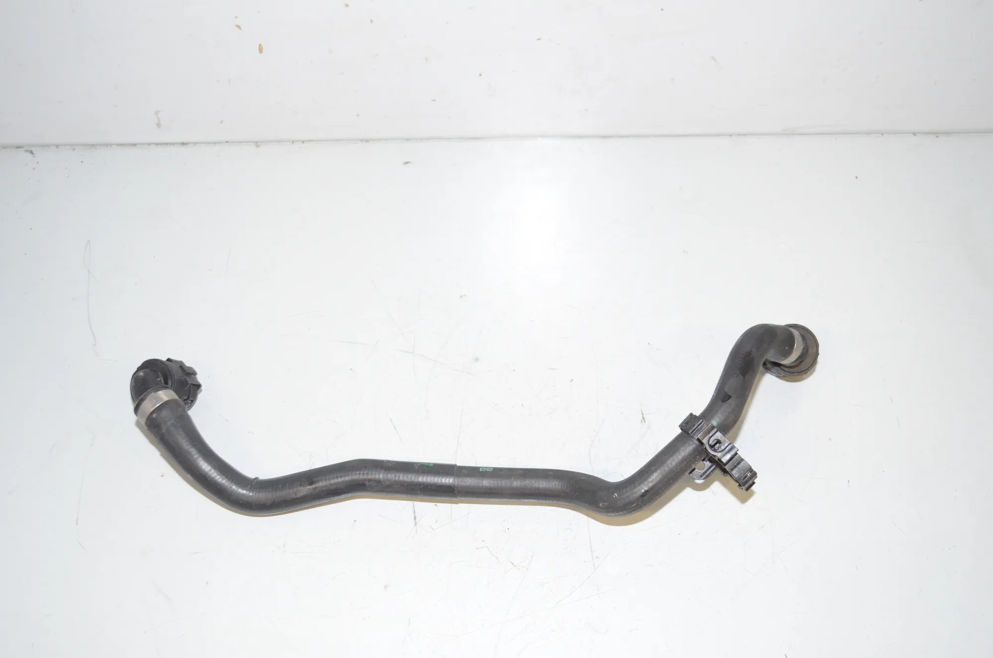 Coolant Hose Pipe – OEM 8475693 · BMW i4 (G26) (2022 - -) eDrive35 2023 – 4