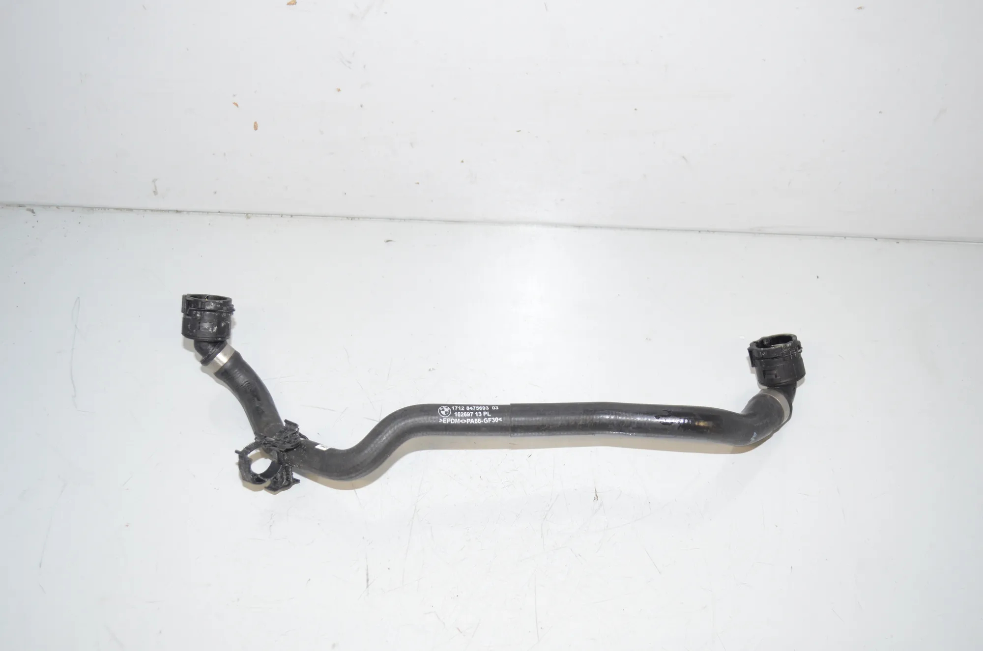 Coolant Hose Pipe – OEM 8475693 · BMW i4 (G26) (2022 - -) eDrive35 2023 – 2