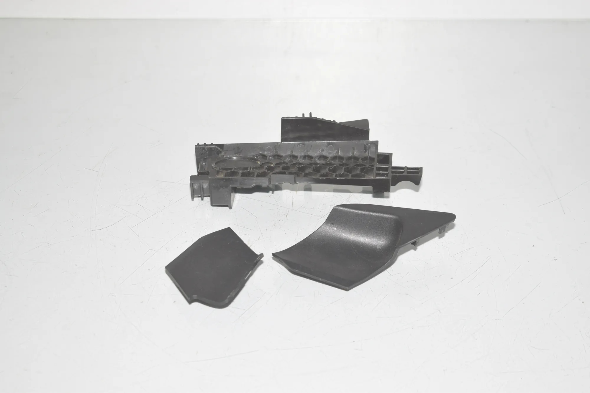 Other Trim Parts – OEM 7940412 · BMW i4 (G26) (2022 - -) eDrive35 2023
