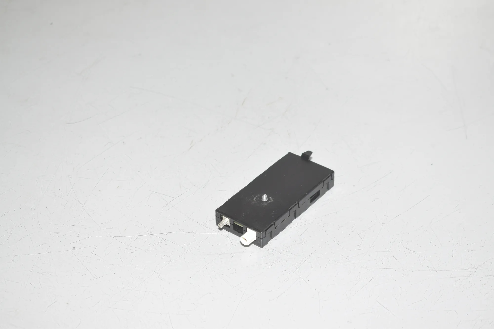 Antenna Amplifier – OEM 5A73DB2 · BMW i4 (G26) (2022 - -) eDrive35 2023 – 4