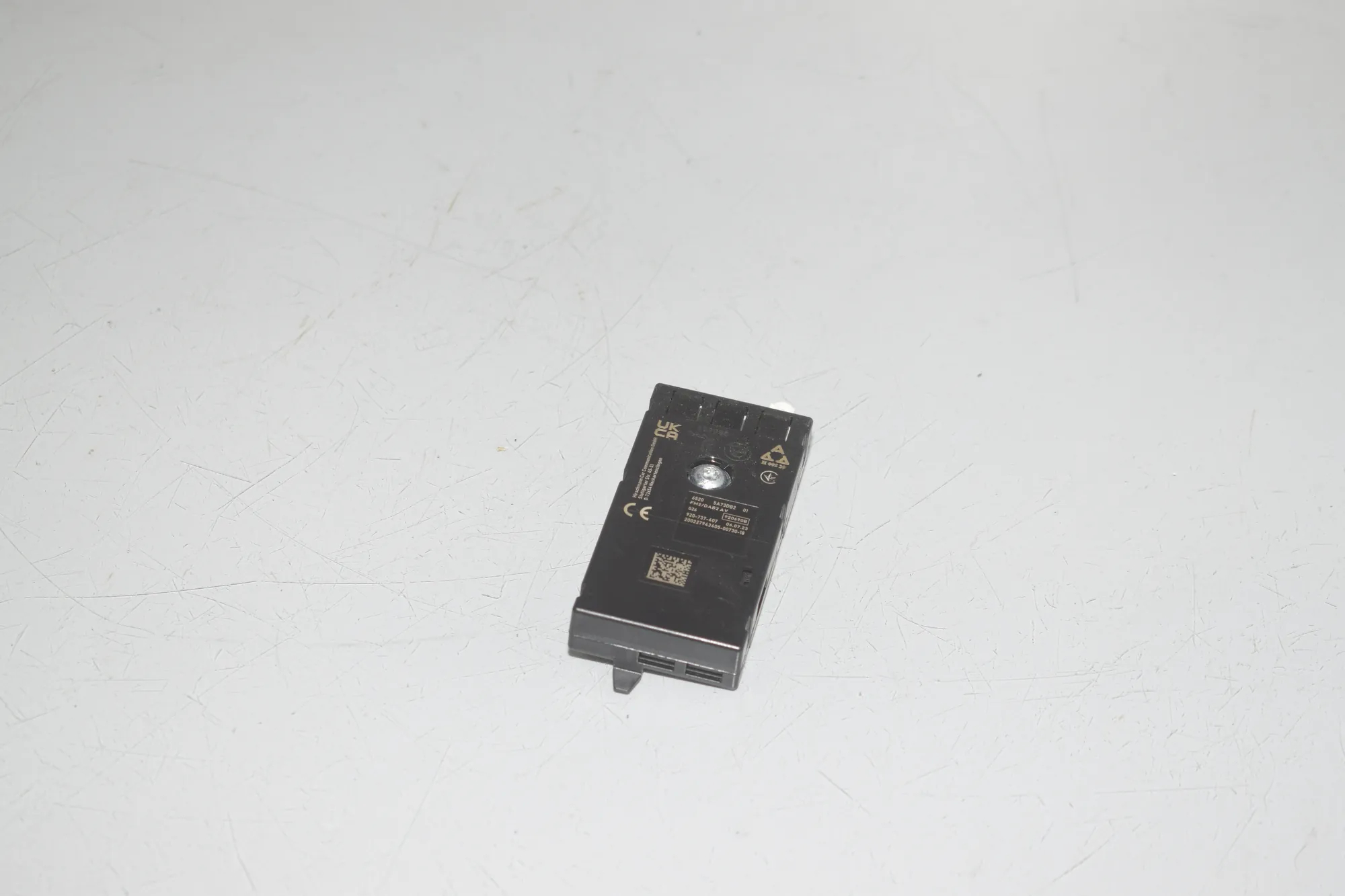 Antenna Amplifier – OEM 5A73DB2 · BMW i4 (G26) (2022 - -) eDrive35 2023 – 2