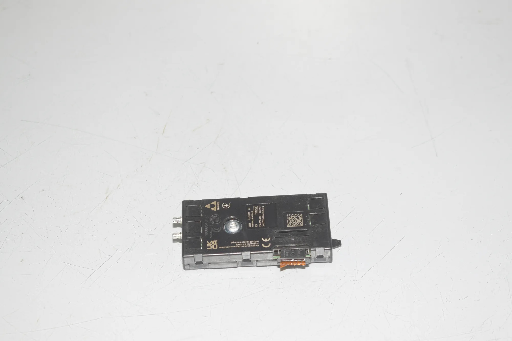 Antenna Amplifier – OEM 5A73DB0 · BMW i4 (G26) (2022 - -) eDrive35 2023 – 2