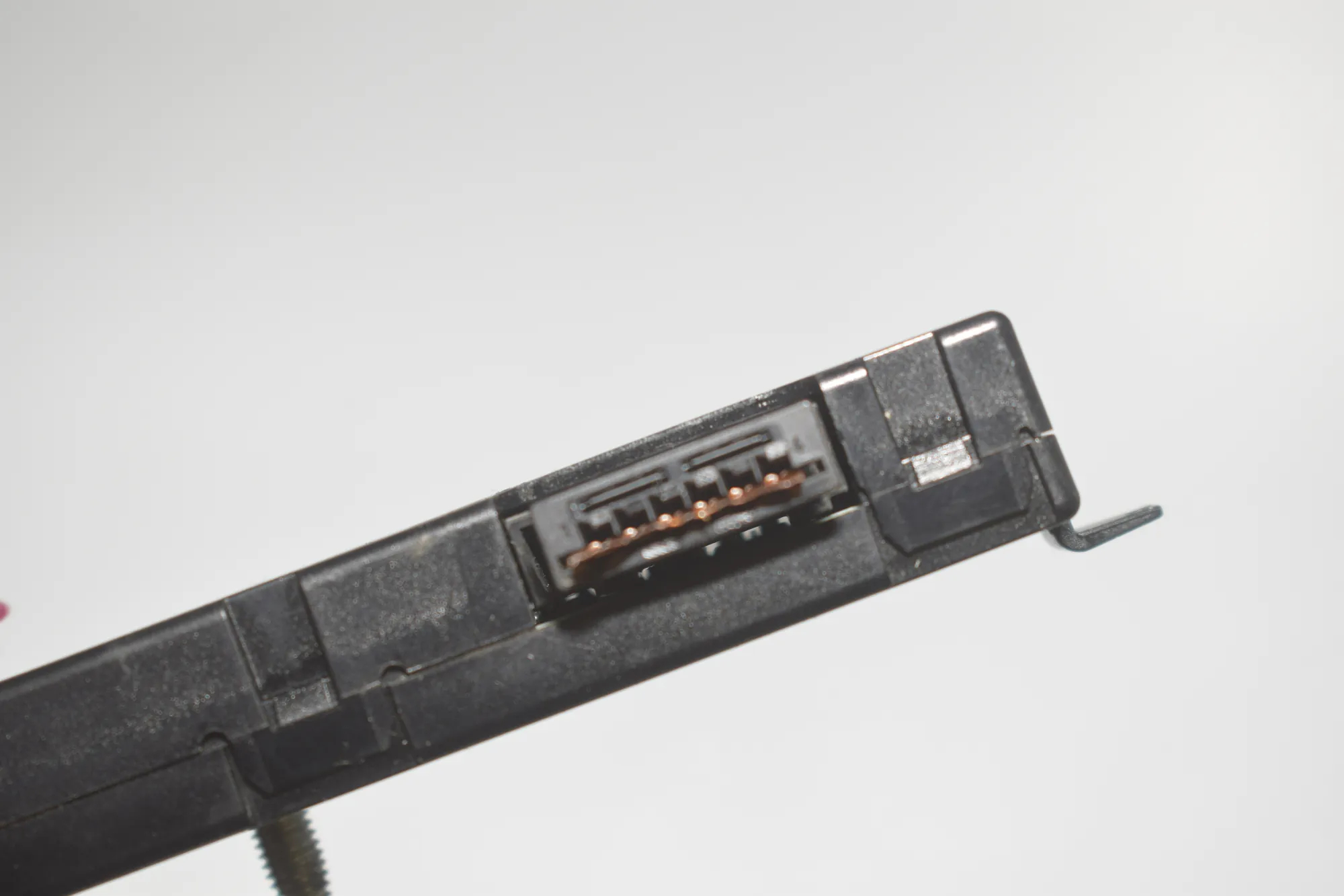 Antenna Amplifier – OEM 5A73DB0 · BMW i4 (G26) (2022 - -) eDrive35 2023 – 4