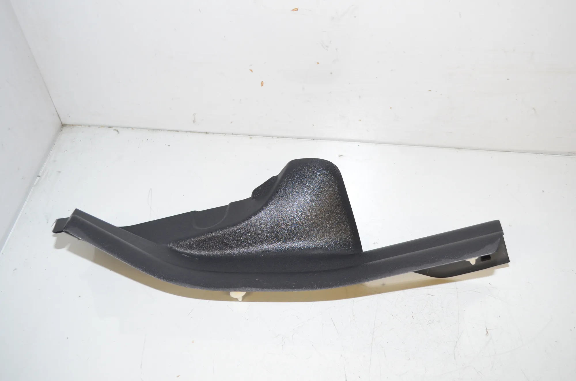 Rear Right Sill Trim – OEM 7491186 · BMW i4 (G26) (2022 - -) eDrive35 2023