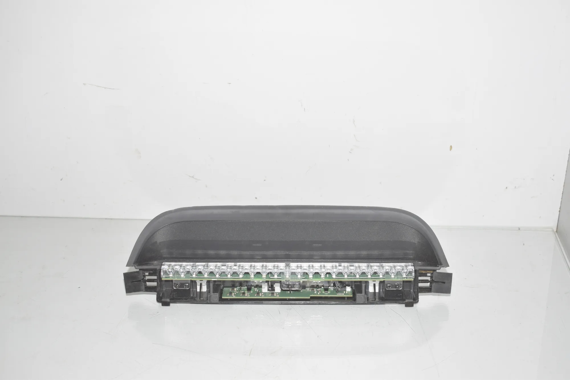 Rear Third Brake Stop Light – OEM 7477631 · BMW i4 (G26) (2022 - -) eDrive35 2023 – 2