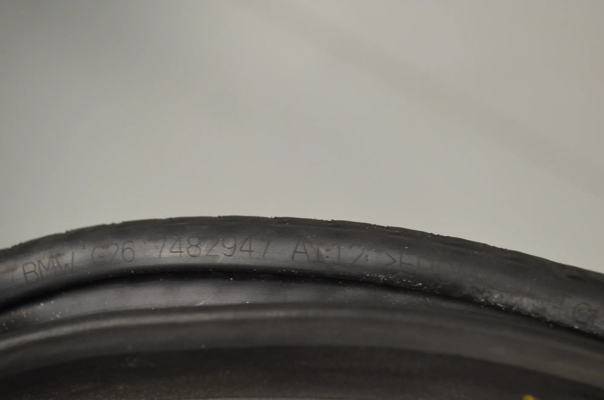 Rear Left Door Seal Rubber – OEM 7482947 · BMW i4 (G26) (2022 - -) eDrive35 2023 – 4