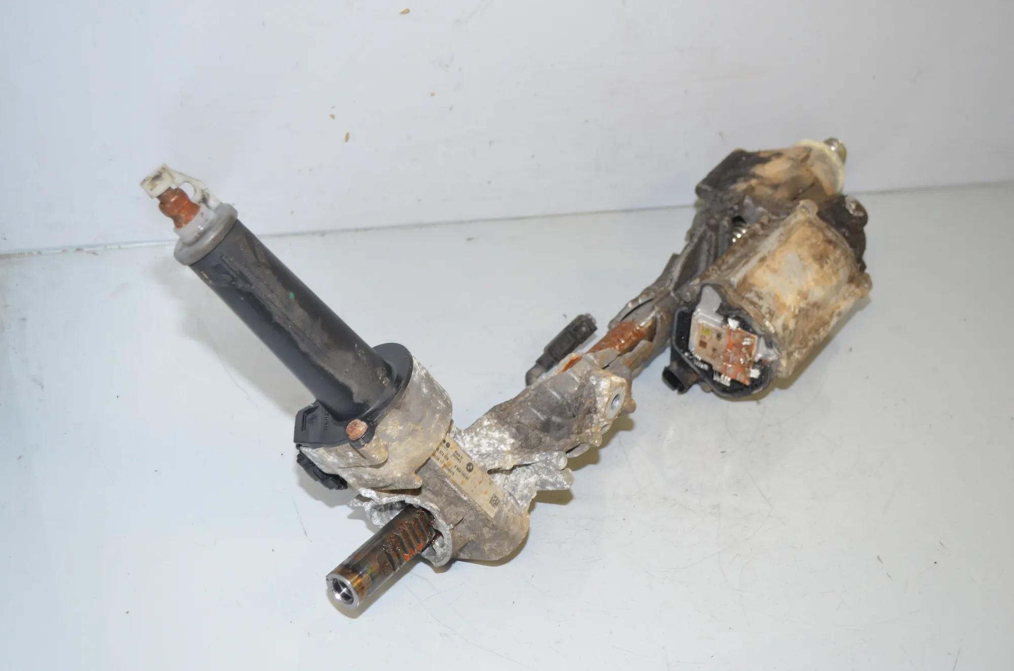 Steering Rack – OEM 6854143 · BMW 5 Touring (F11) 535 d 2011 – 3