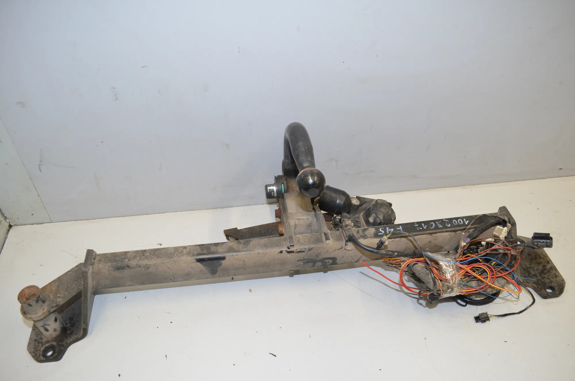 Towbar Kit – OEM 6879427 · BMW 2 Active Tourer (F45) 218 i 2016 – 5