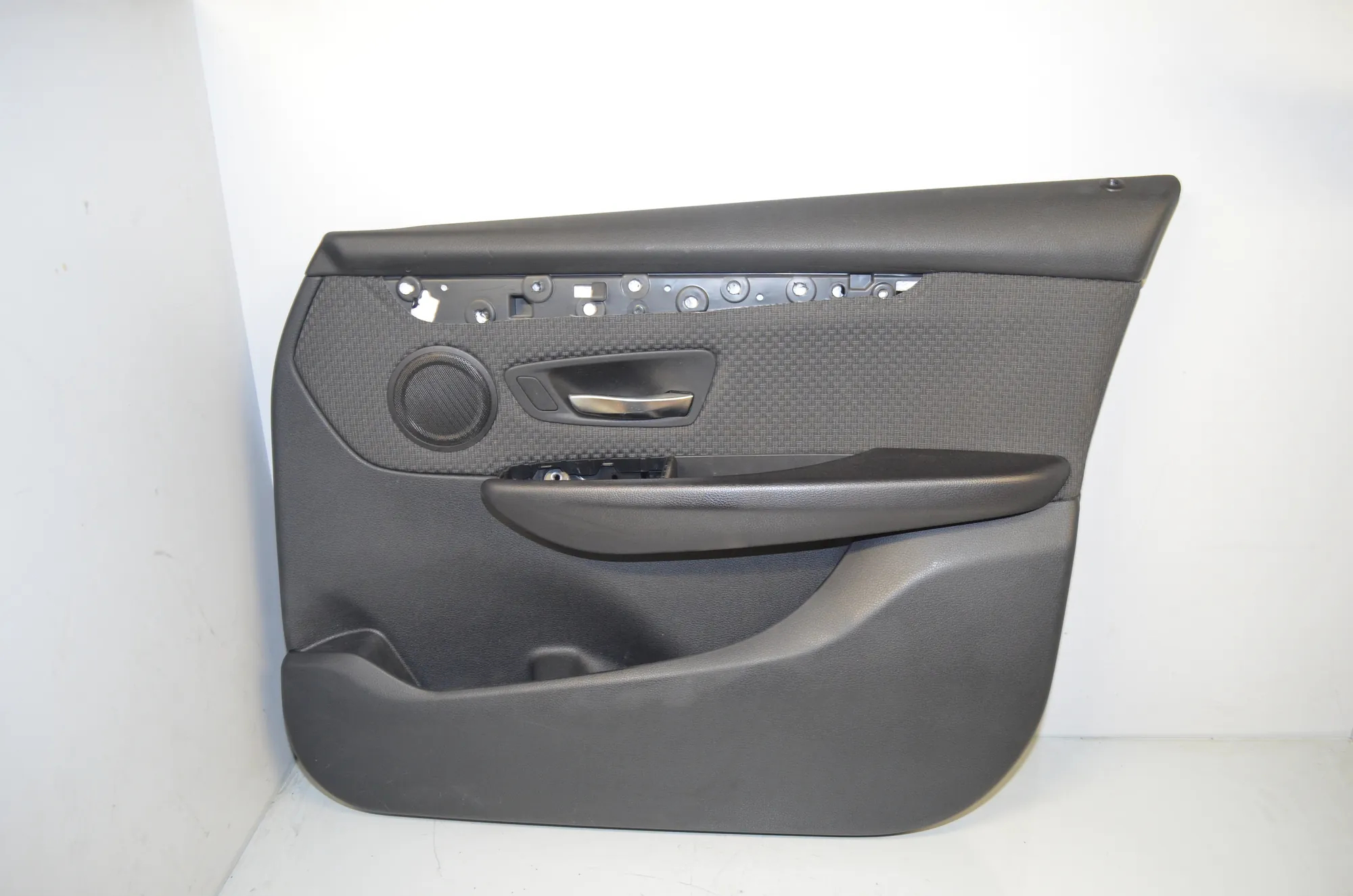 Front Right Door Panel – OEM 7404802 · BMW 2 Active Tourer (F45) 218 i 2016