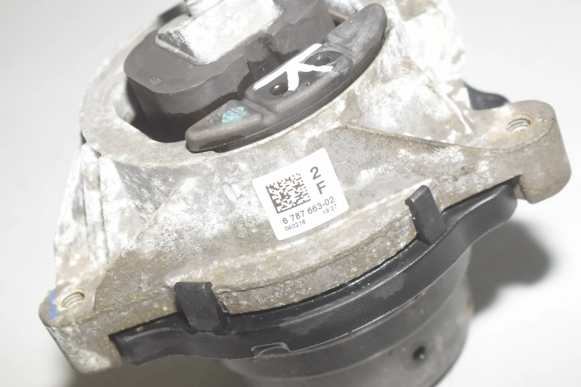 Left Side Engine Mount – OEM 6787663 · BMW 3 Touring (F31) 330 d 2016 – 4