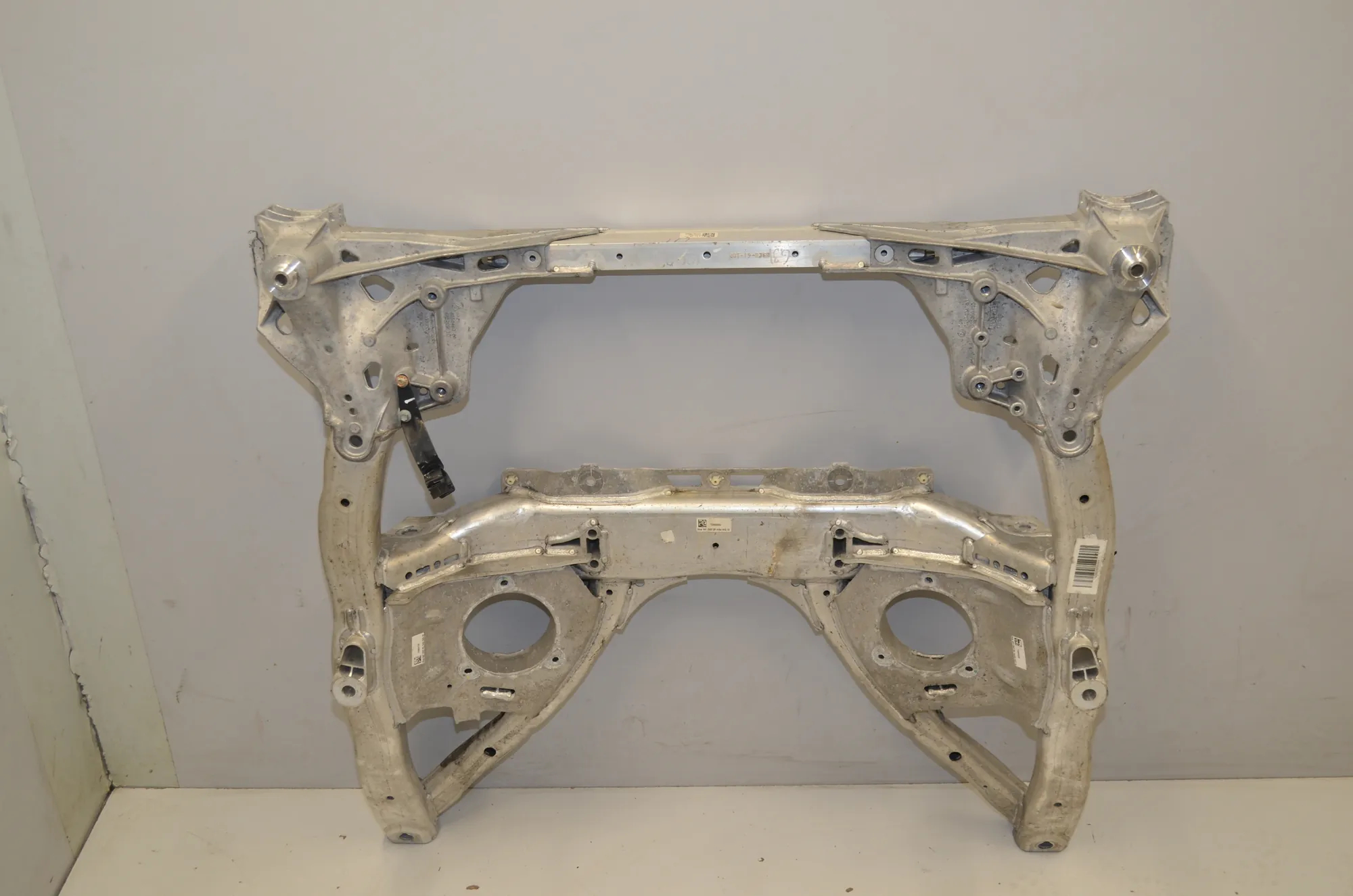 Front Subframe – OEM 6861106 · BMW 5 Touring (G31) (2017 - -) 520 d 2019 – 3