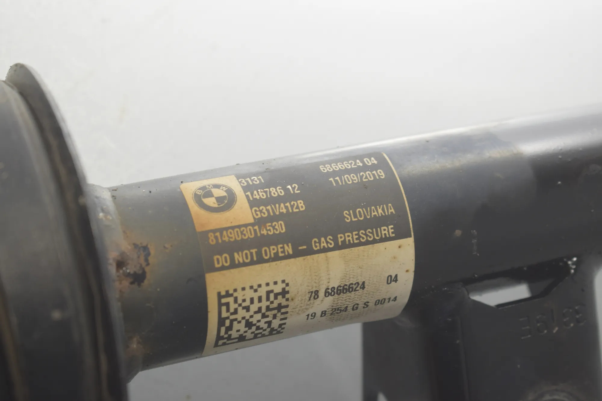 Front Right Shock Absorber – OEM 6866624 · BMW 5 Touring (G31) (2017 - -) 520 d 2019 – 4