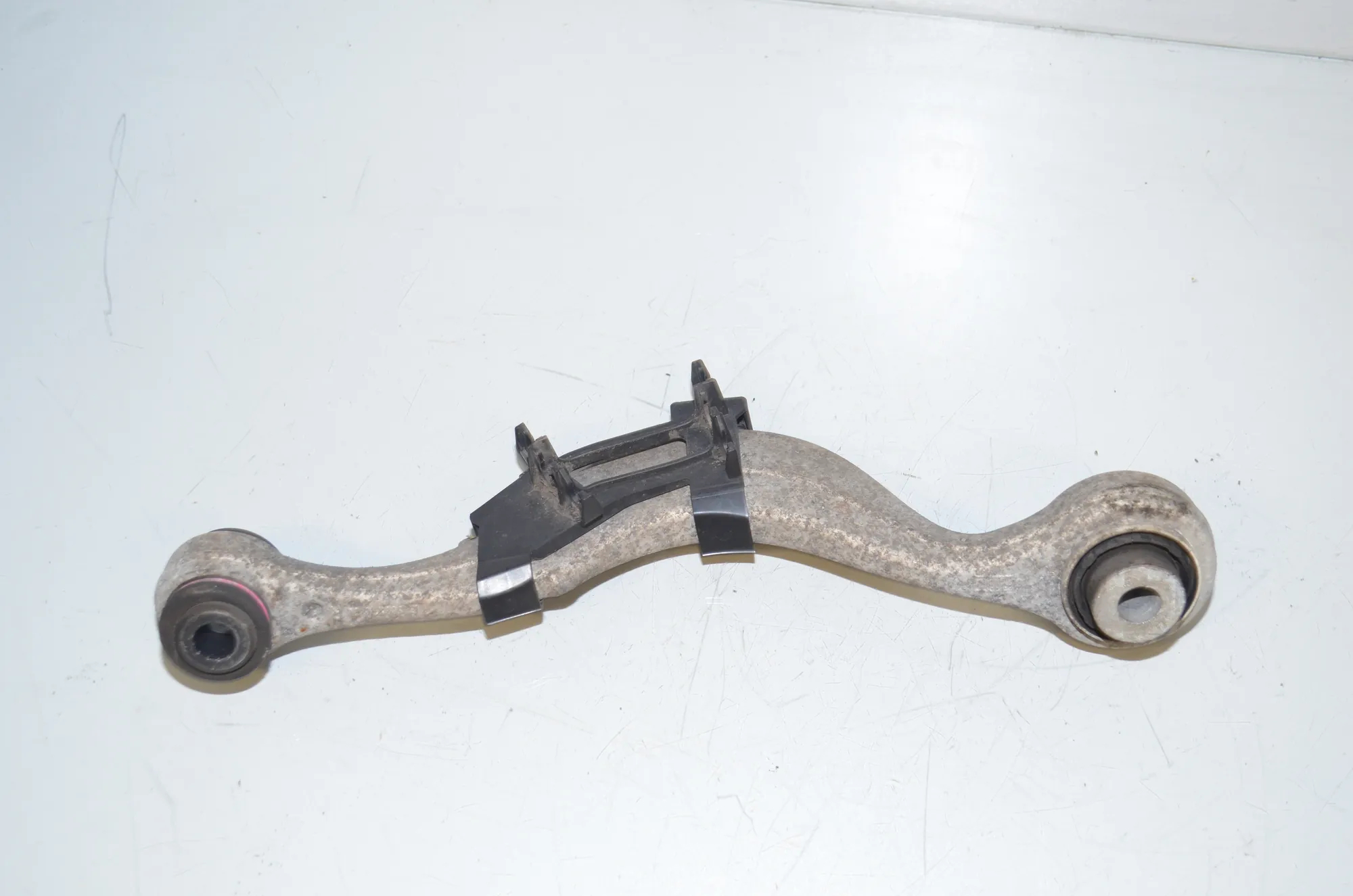 Rear Right Control Arm – OEM 6861120 · BMW 5 Touring (G31) (2017 - -) 520 d 2019 – 3