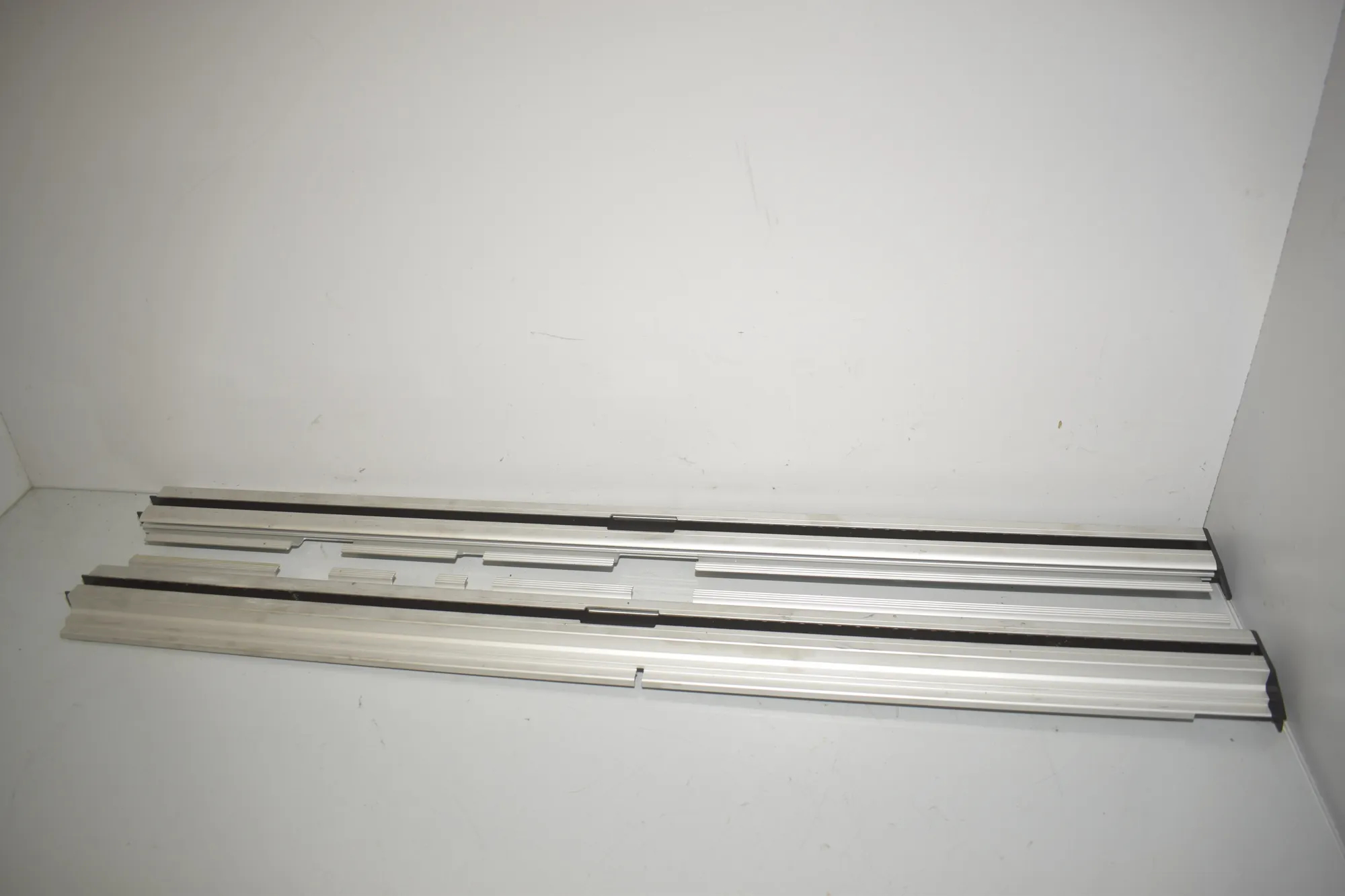 Other Boot Trunk Parts – OEM 7228709 · BMW 5 Touring (F11) M 550 d xDrive 2016 – 2